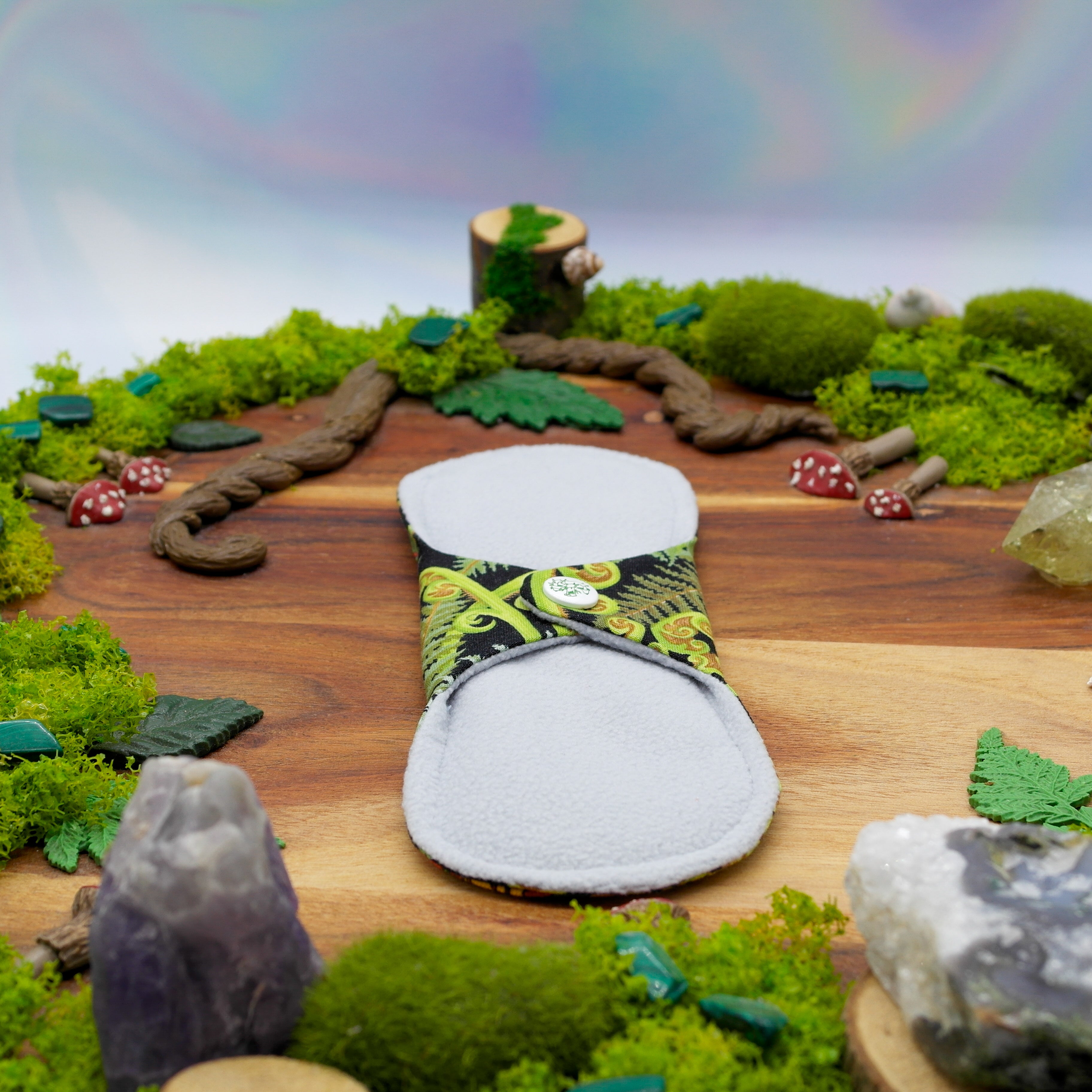 Ecofriendly reusable cloth pad 8" Heavy (mishmash) - unfurling