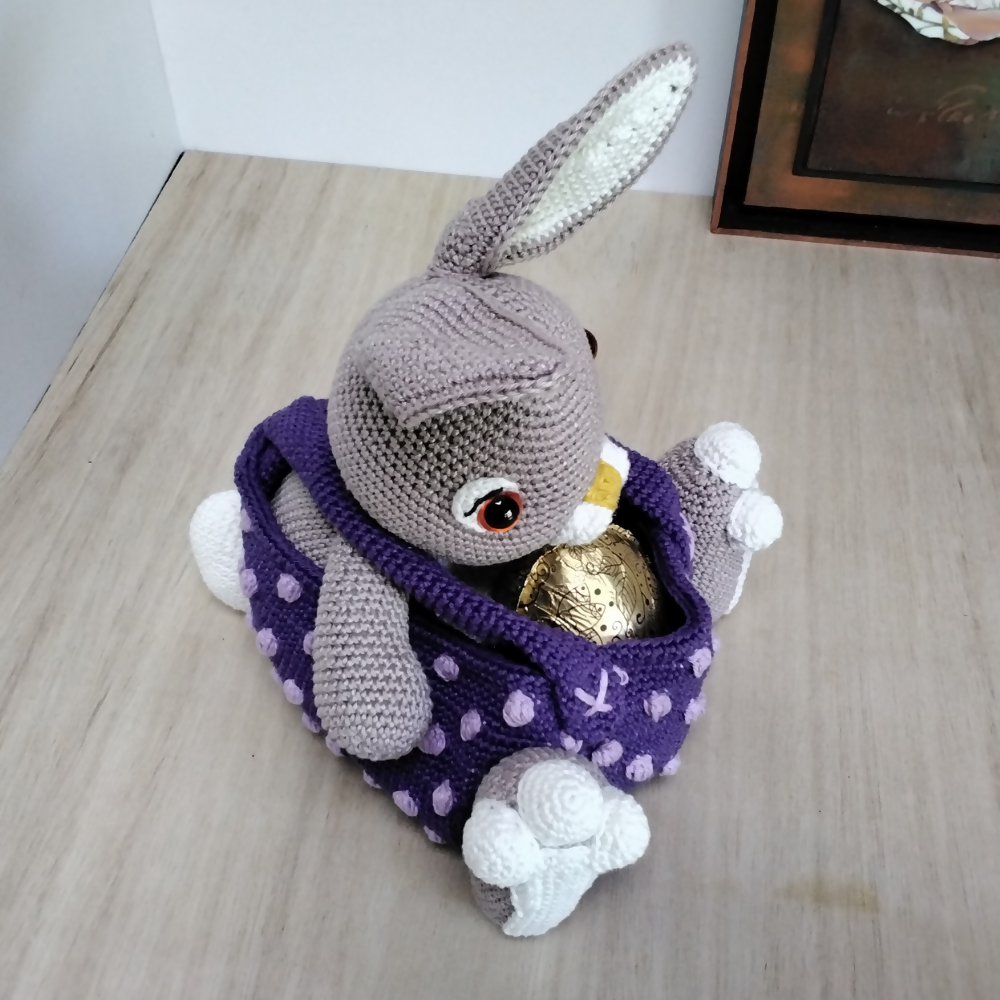 Purple-Easter-Bunny-Basket-top-Australian-made-watch-the-birdy-crochet