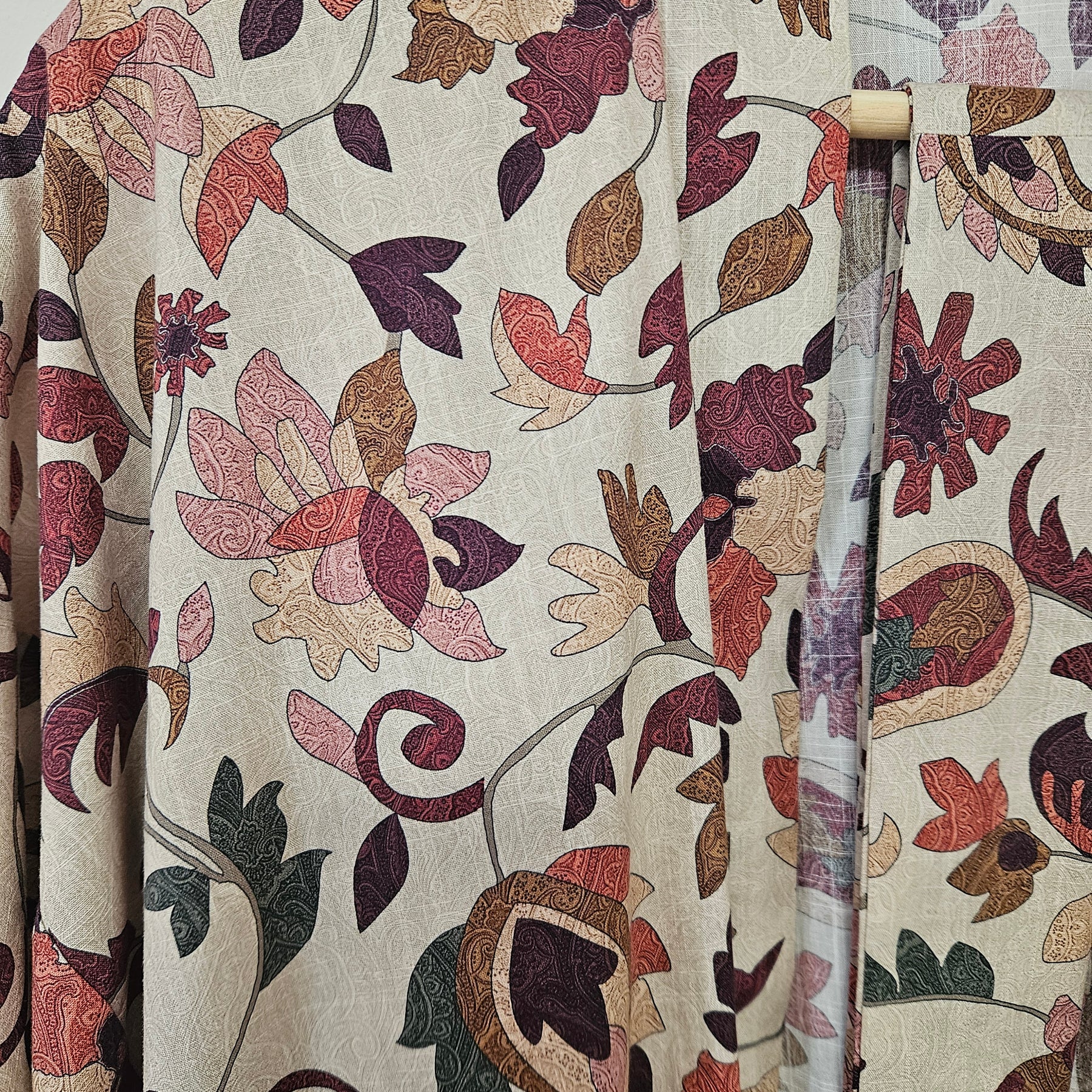 100% Cotton lightweight Dressing Gown in Autumn