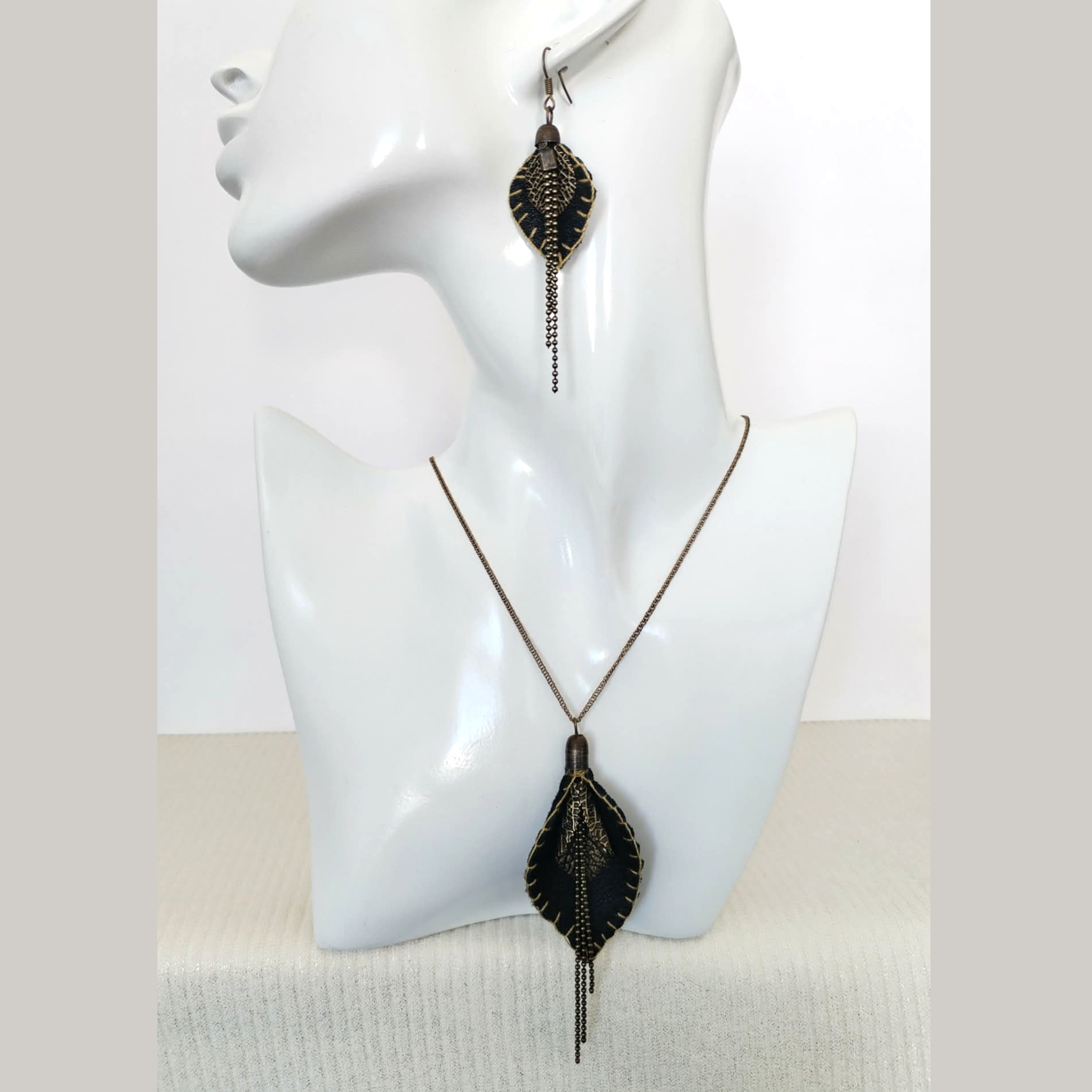 The Leaves - set, earrings and necklace
