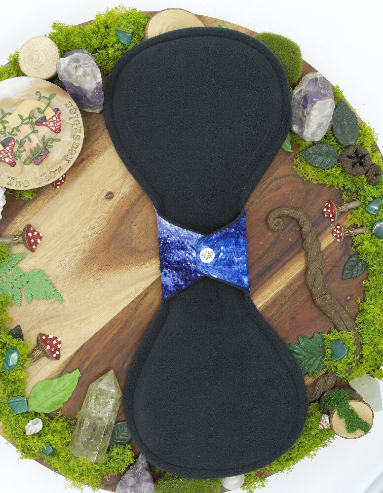 Eco-friendly reusable cloth pad 14" heavy (Flexuous) - As above, So below