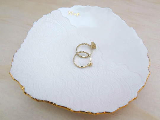 Personalised ring dish with gold or silver initials and rim, Custom Wedding Gift, Anniversary Gift