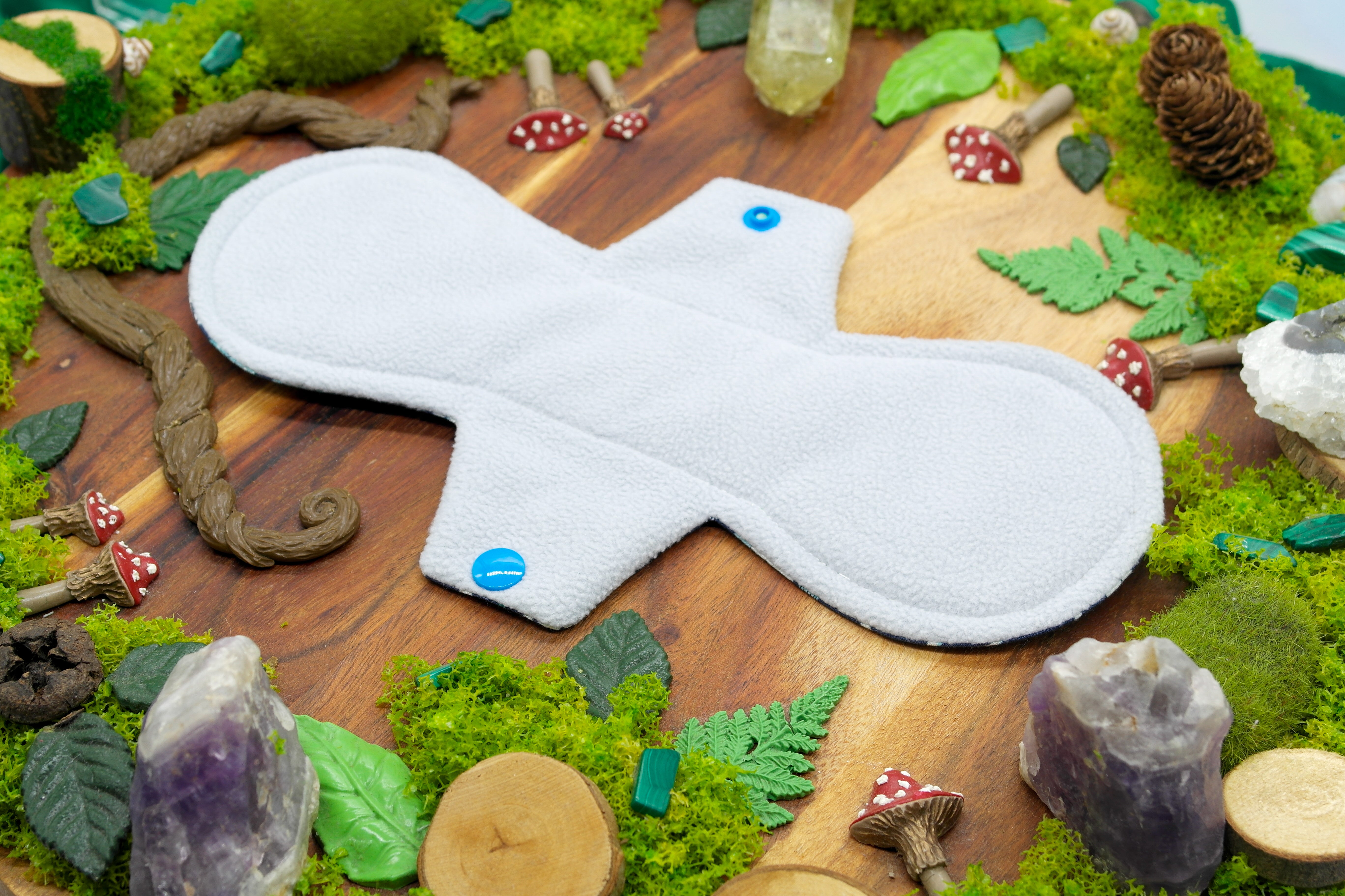 Eco-friendly reusable menstrual cloth pad 10" heavy Moonrise - Blue