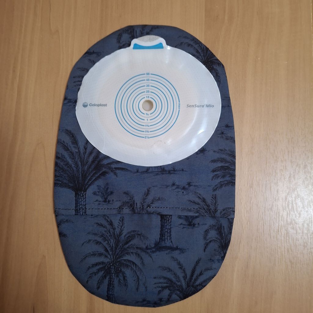 STOMA BAG COVER LARGE Suitable for Ileostomy, Colostomy, Urostomy