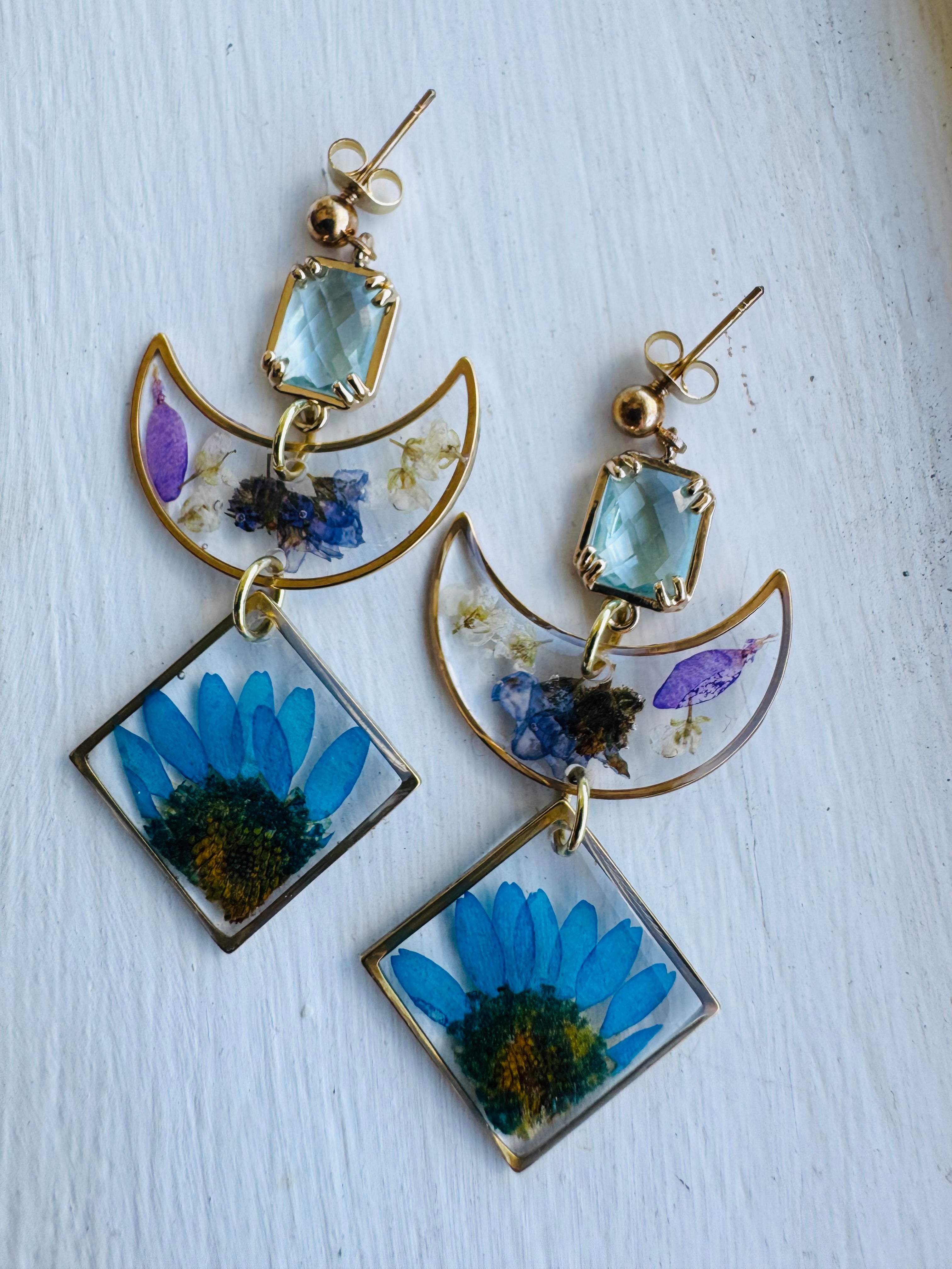 Blue moon floral resin earrings