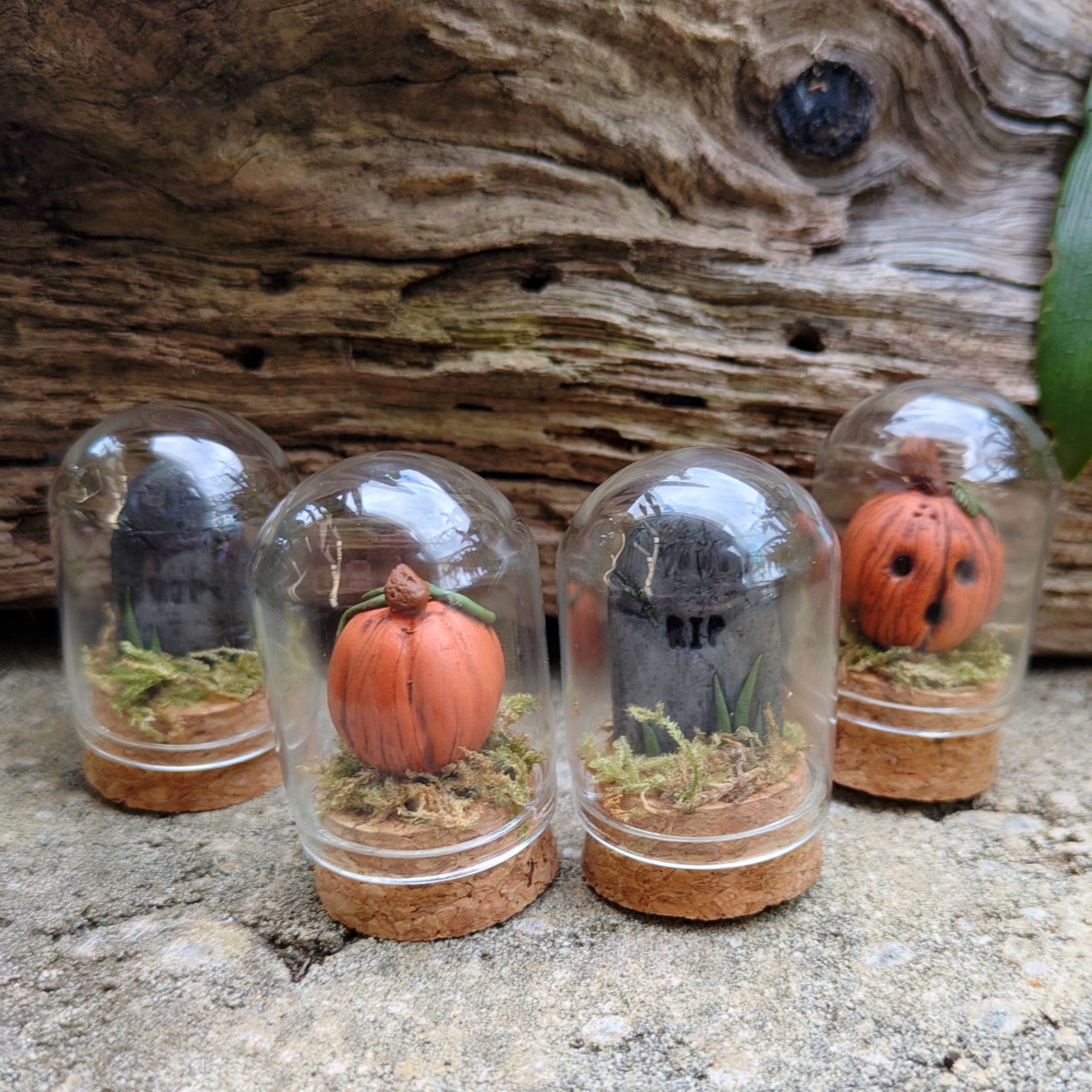 Mini Halloween Pumpkin & Tombstone Domes – Spooky Cute Miniatures
