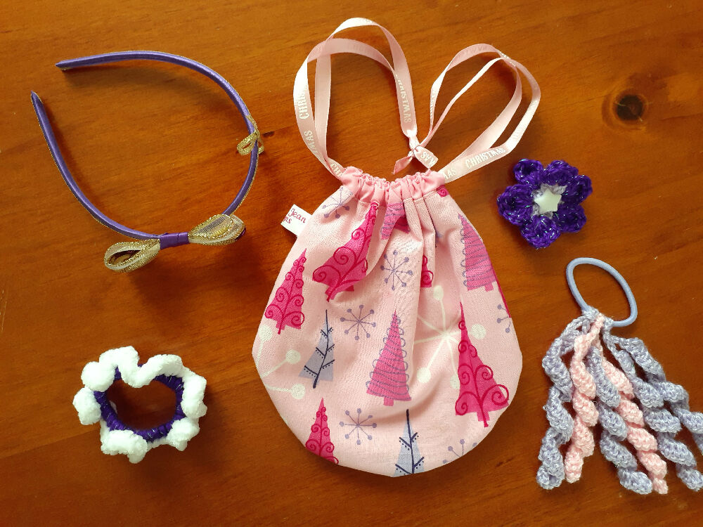 Children's Drawstring Christmas Bags with Hair Accessories