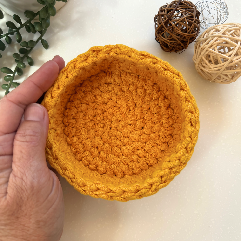 Handmade basket | Recycled yarn | Mustard Pixie