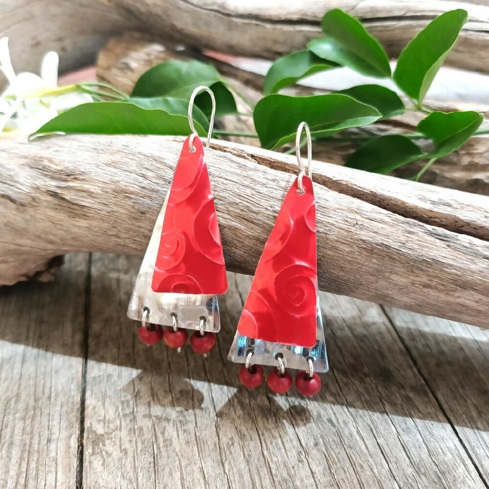 christmas tree earrings handmade upcycled red 2..