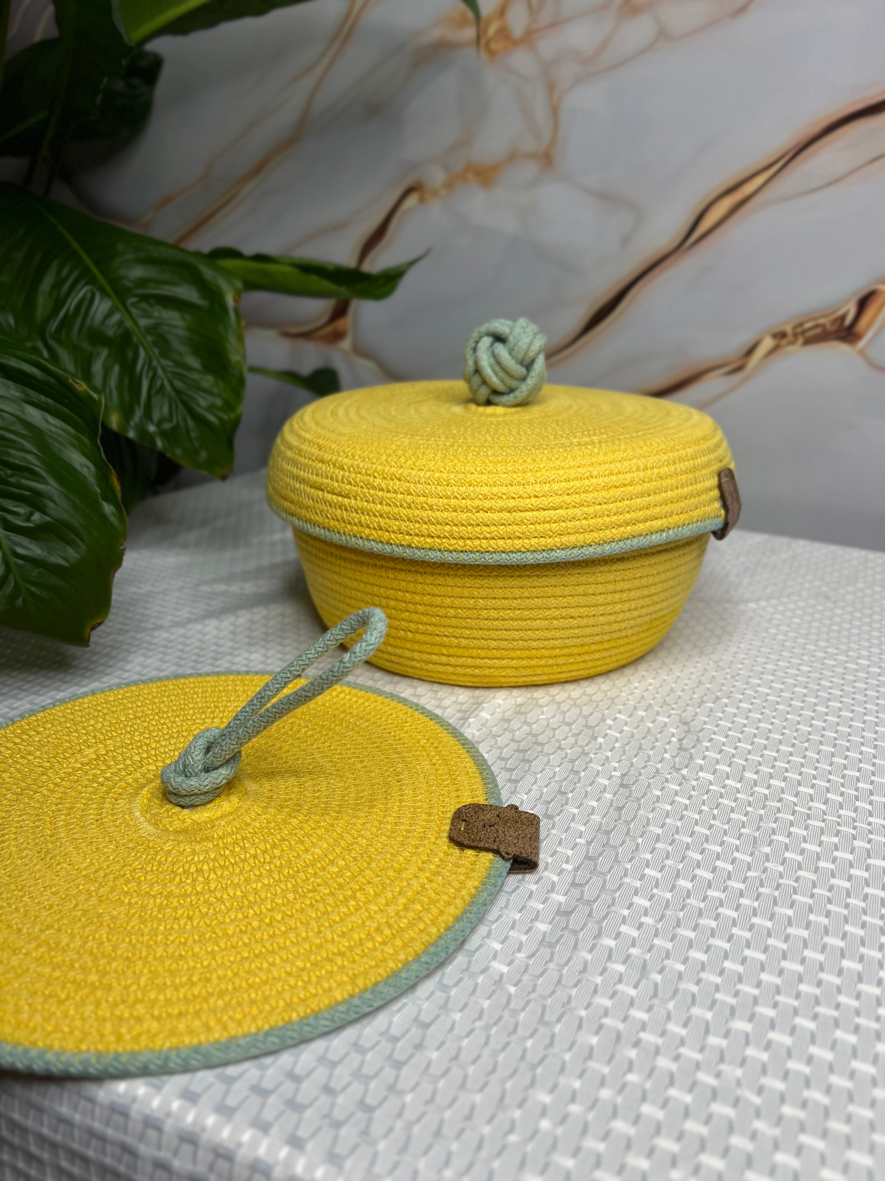 Sunny Rope Basket with Lid
