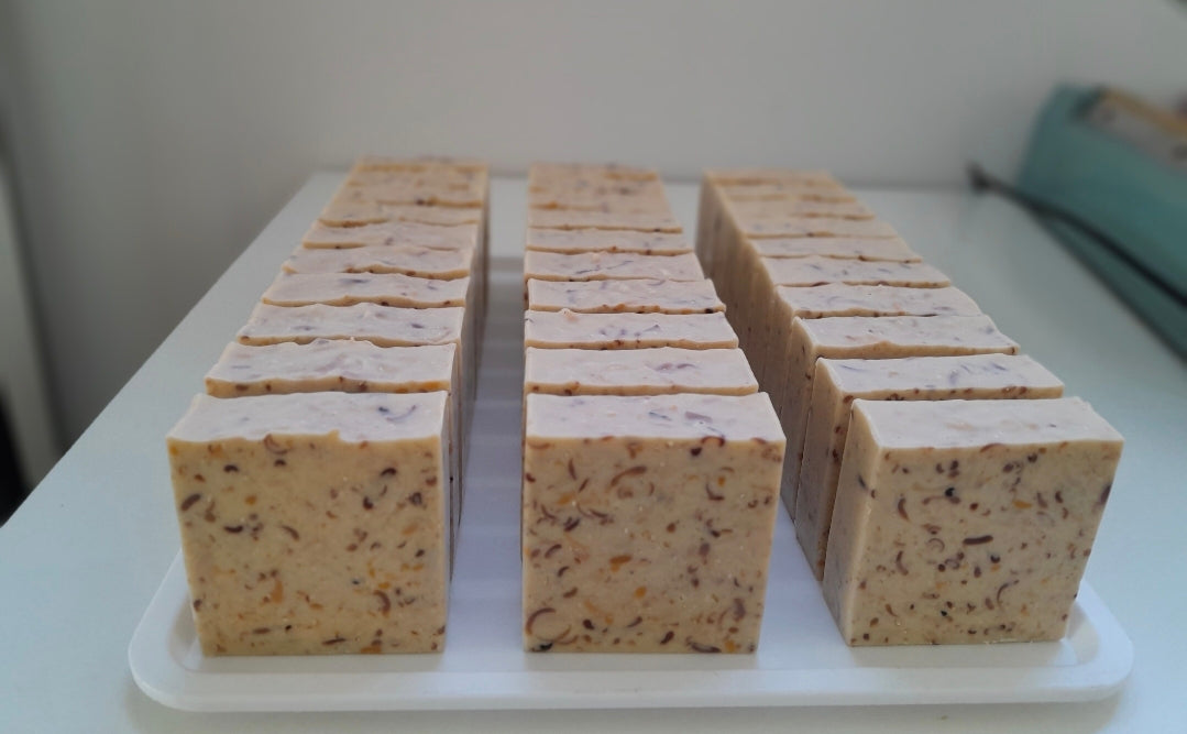 Handmade 2 x Beer & Oatmeal Scrub Soap Bar