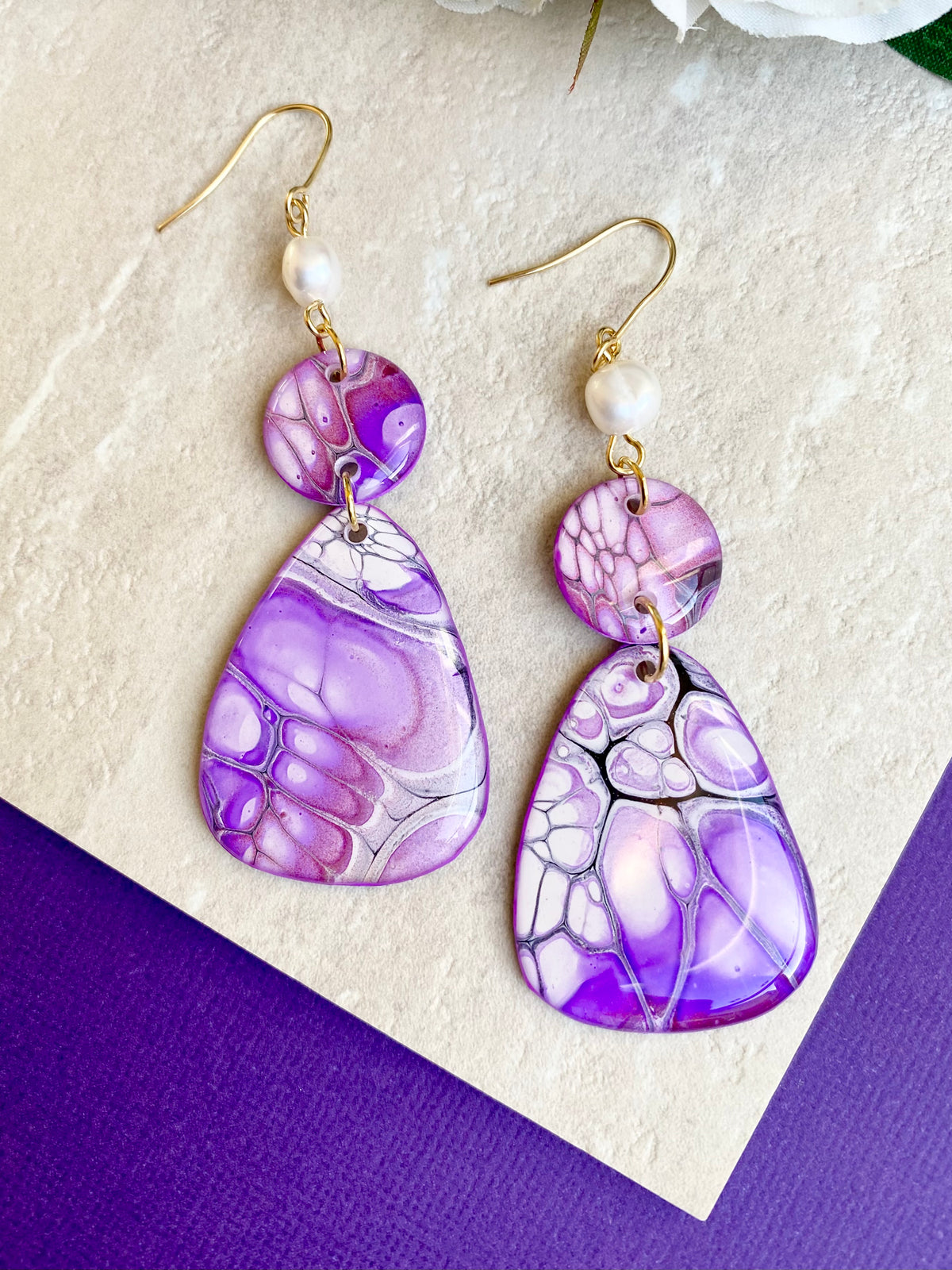 Freshwater Pearl Collection Lilac Earrings