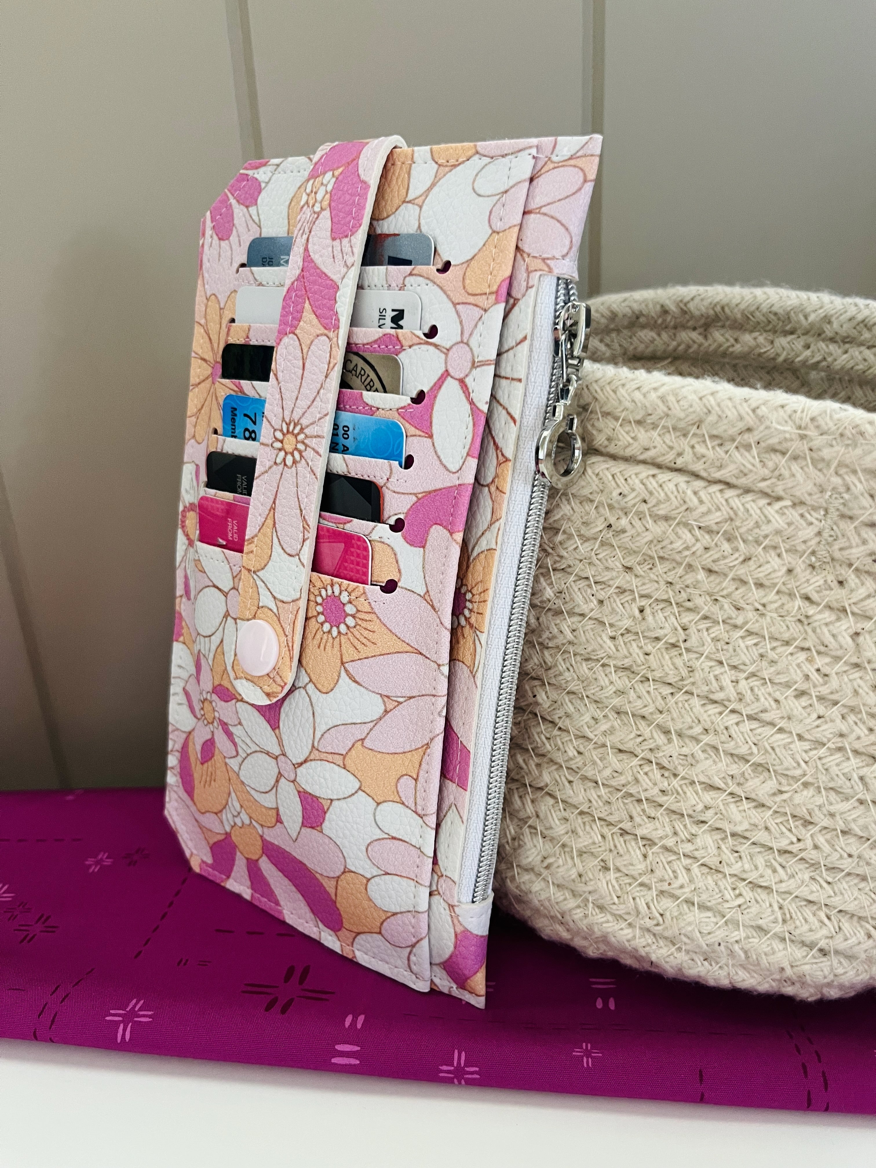 Purse Pal Wallet - Eden Retro Floral (Jac Slade)  | Ready to ship | FREE Postage