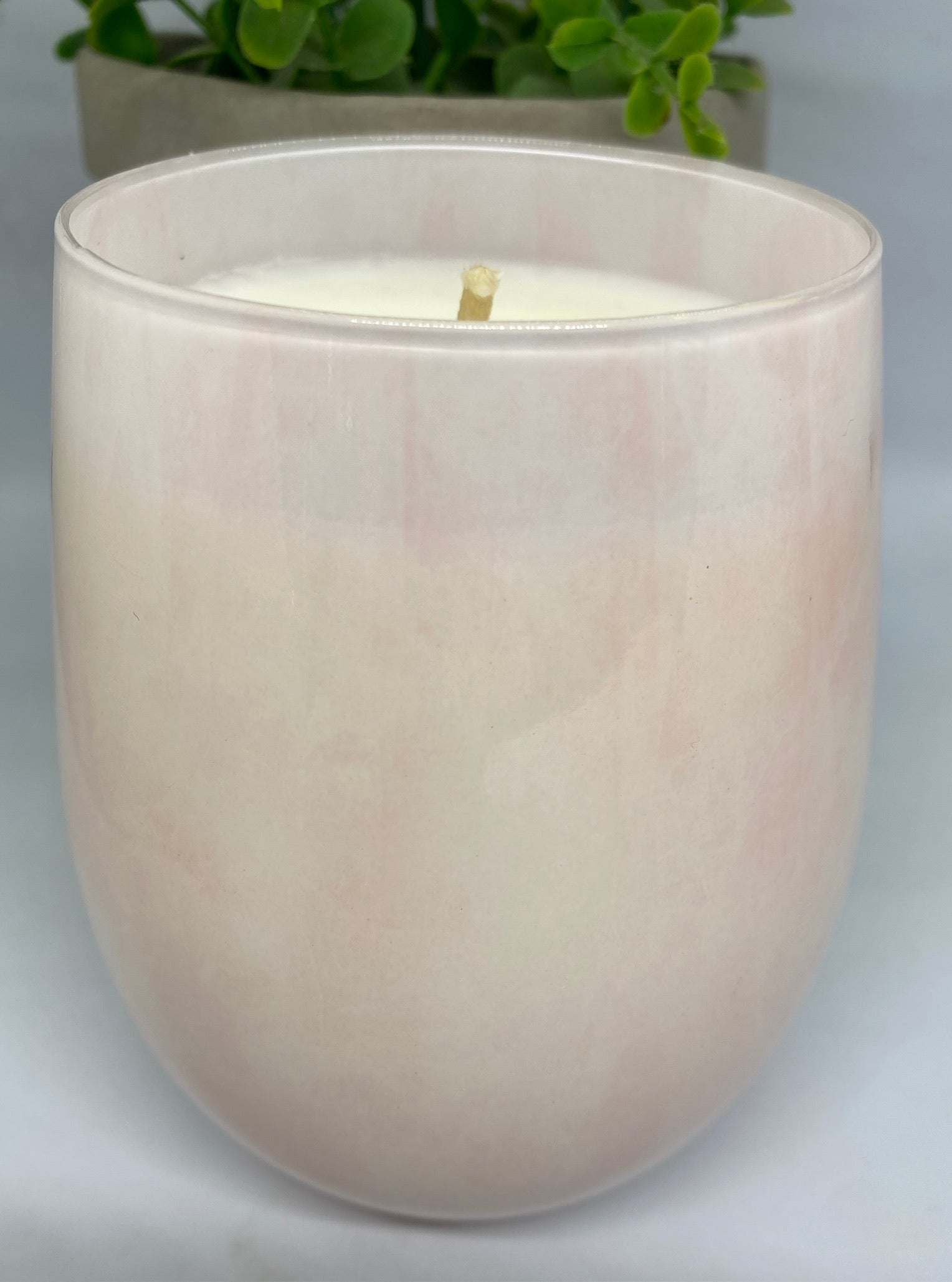 Pale Pink Marble look Glass with Lime Coconut Fragrance