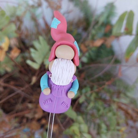Tiny Gnome - Male - Polymer clay handmade gnome