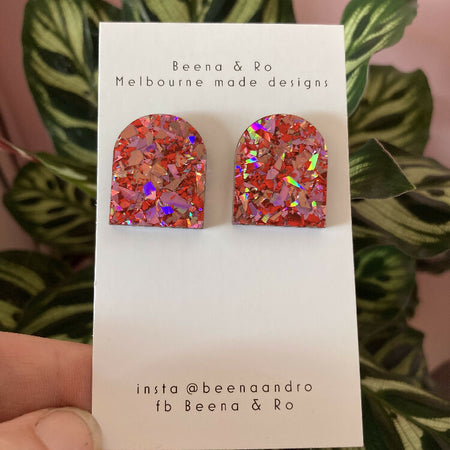 Chunky glitter statement studs pink / red