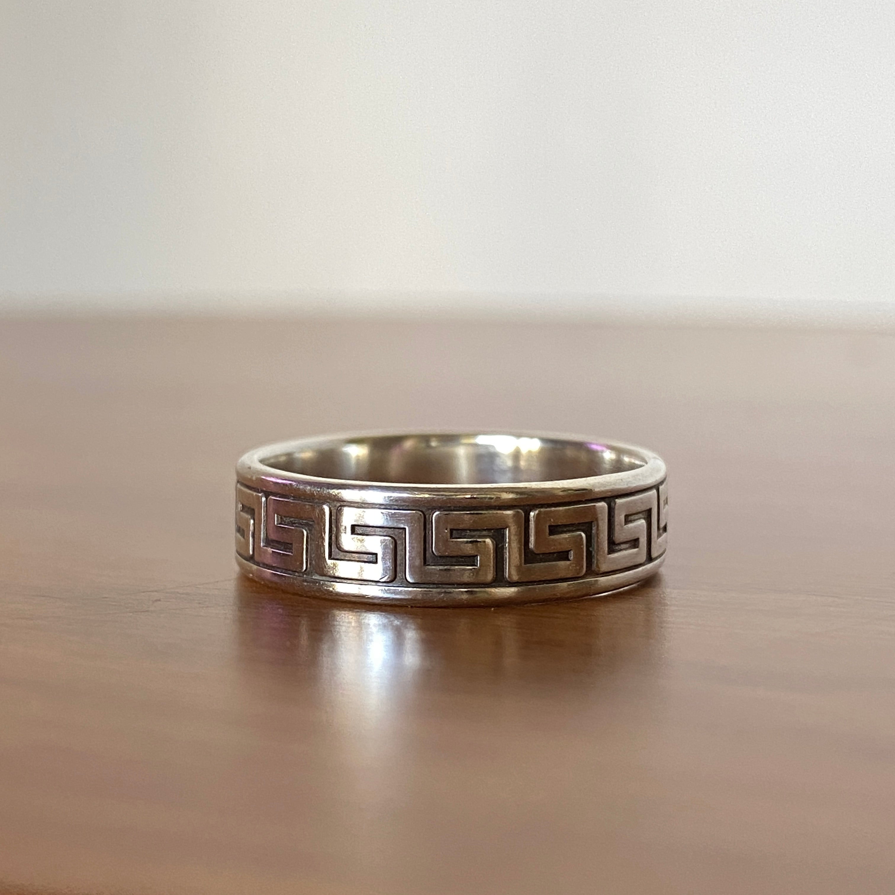 Sterling Silver Geometric Design Unisex Ring
