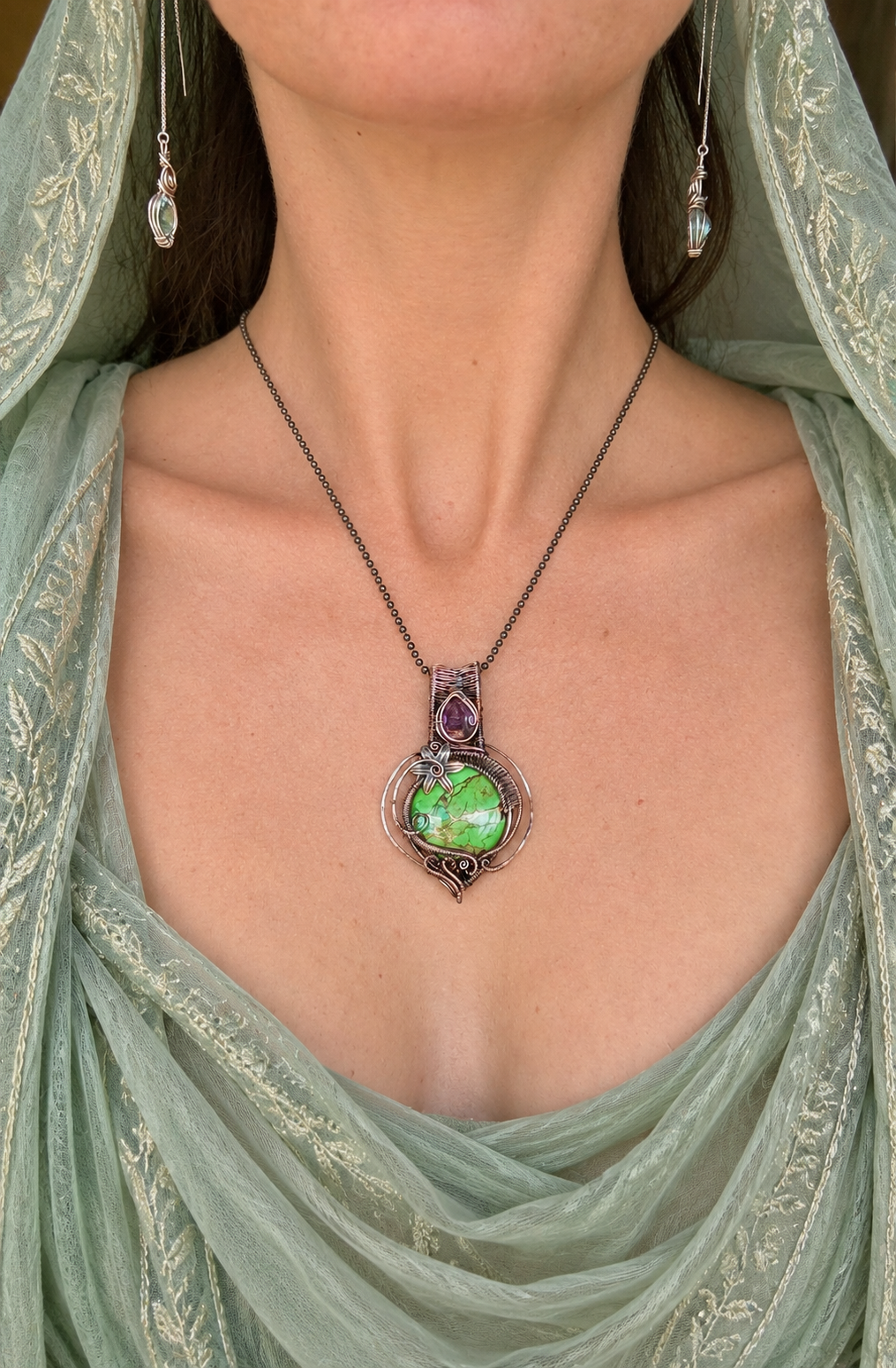 Mojave Turquoise/Amethyst copper crystal pendant