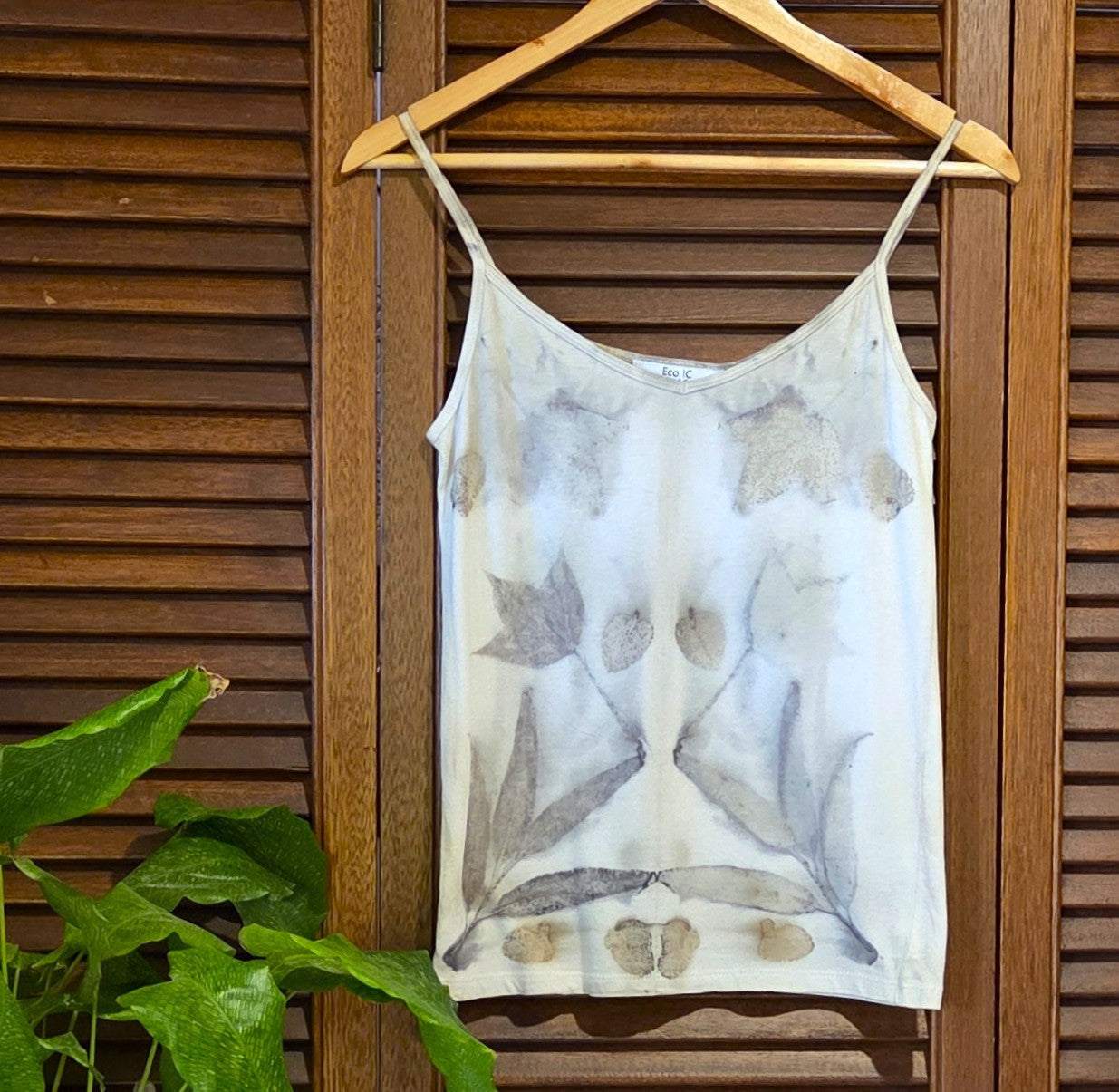 Size 08 - Botanical Cami (102)