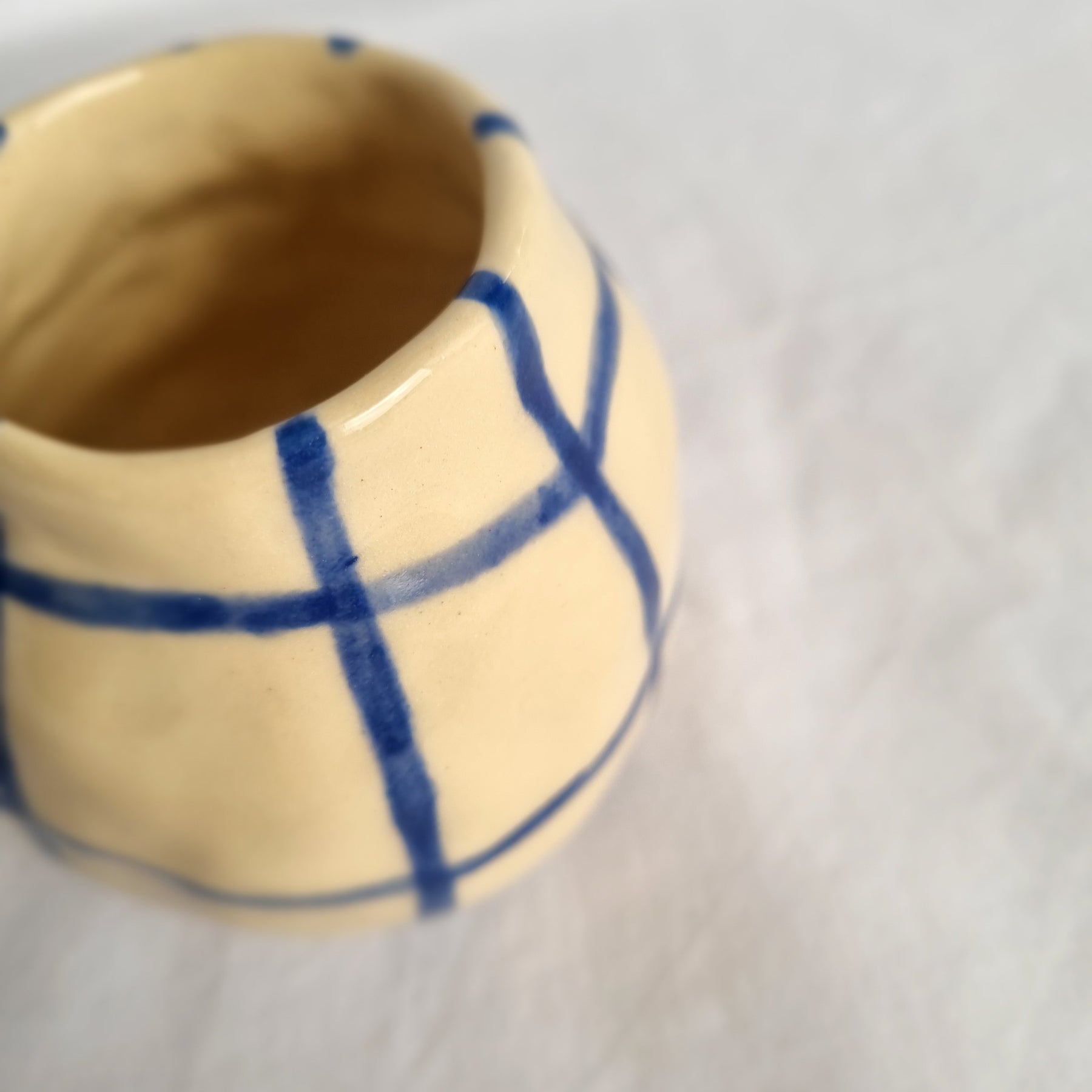 Medium bud vase