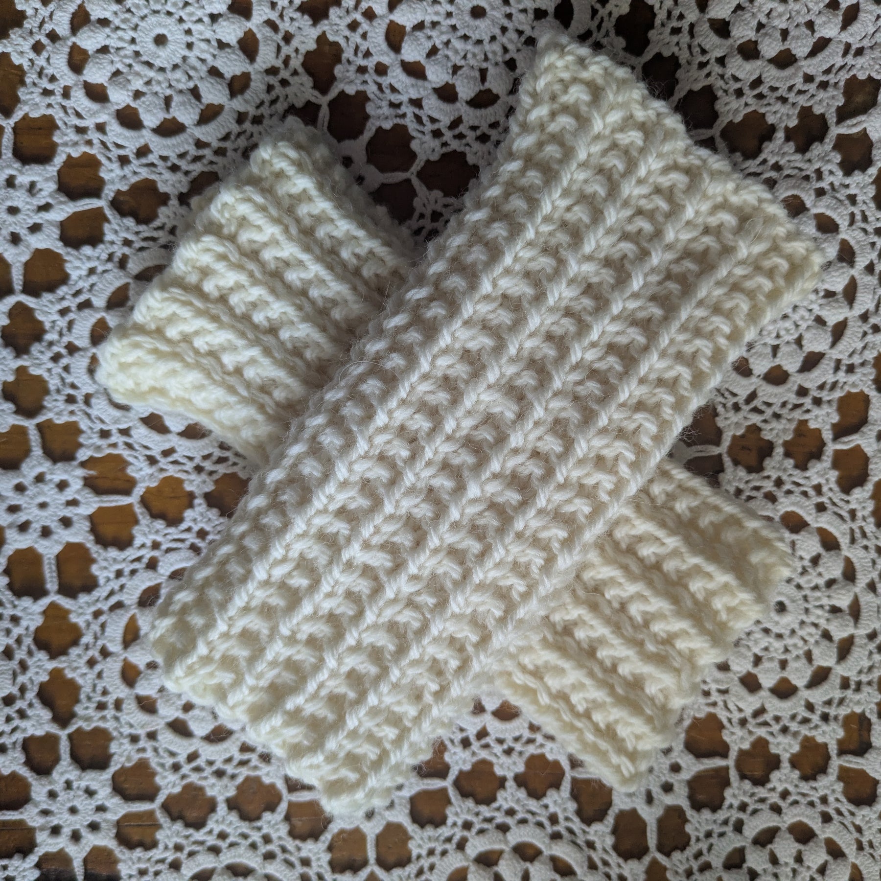 Drover Fingerless Mitts. Handknit Wool Wrist Warmers