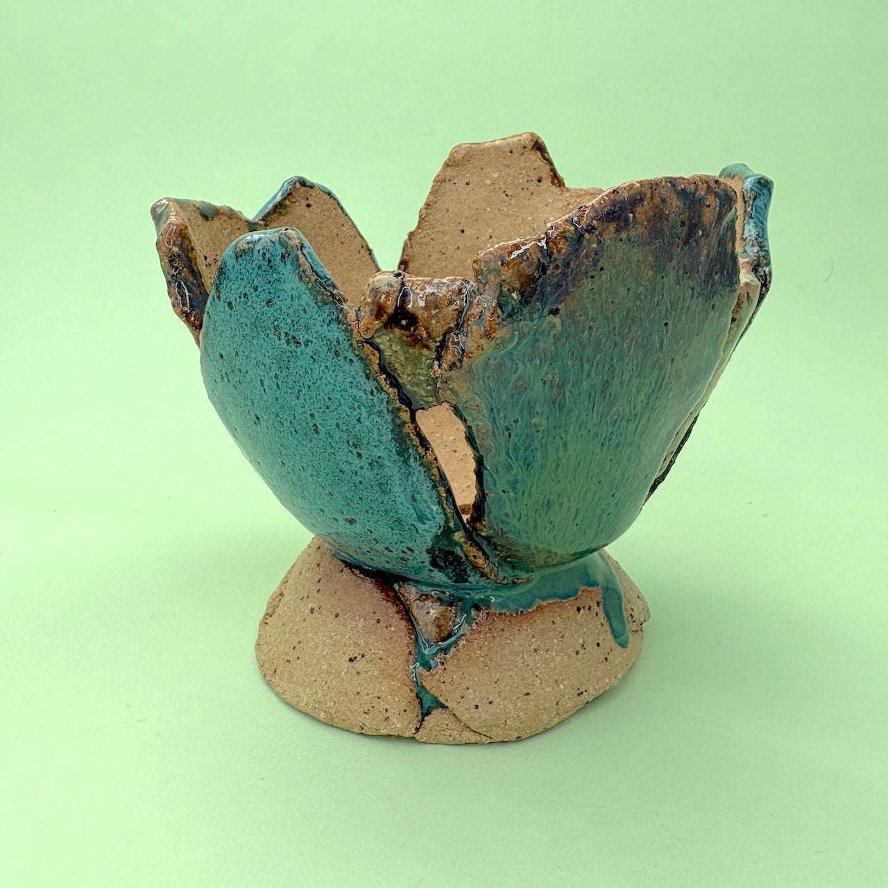 Ceramic orchid pot – torn design