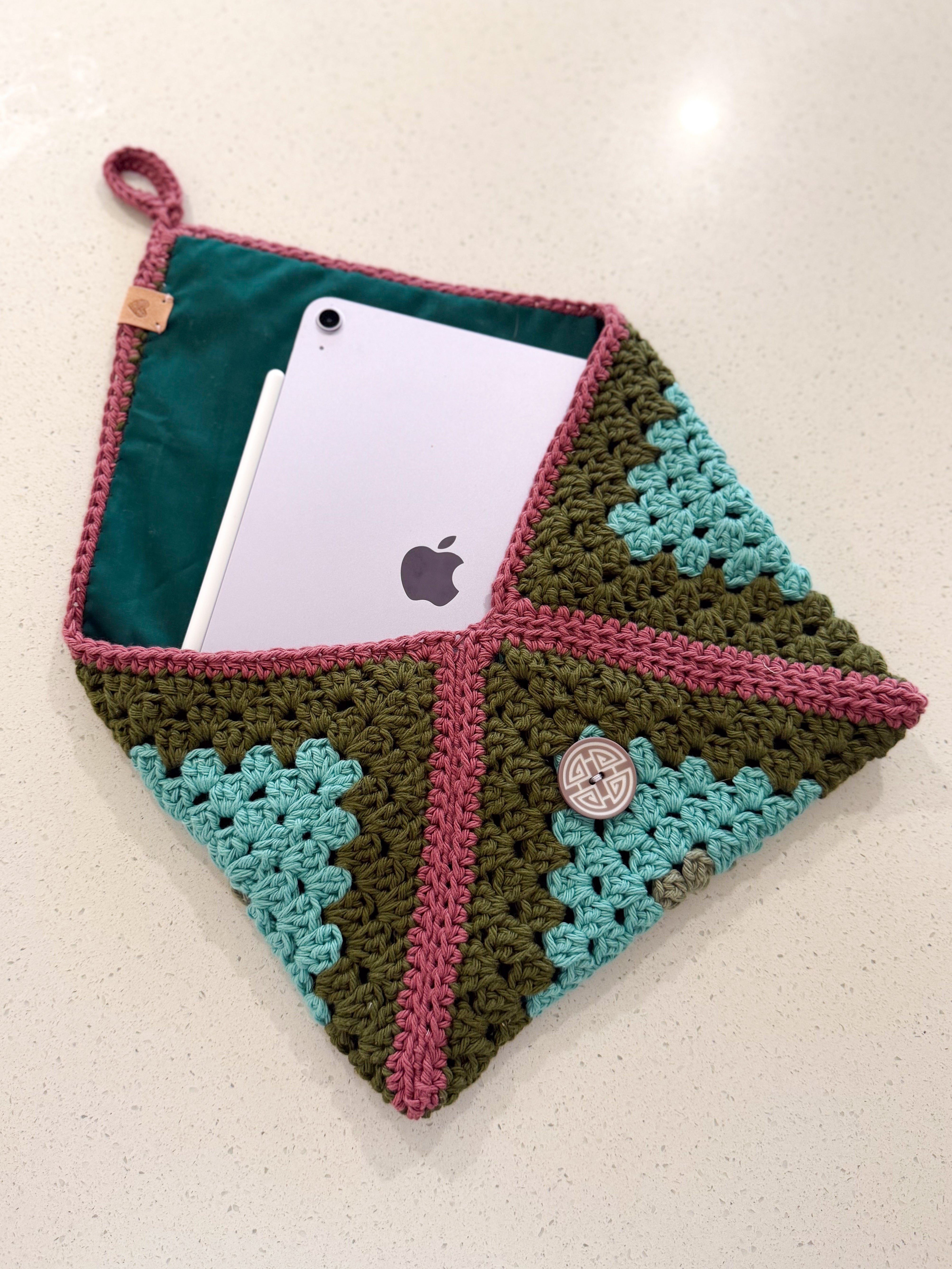 #108 Ipad or Tablet Case