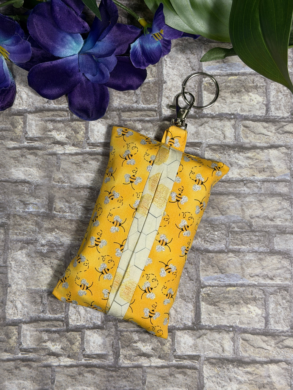 Pocket Tissue Holder with Clip