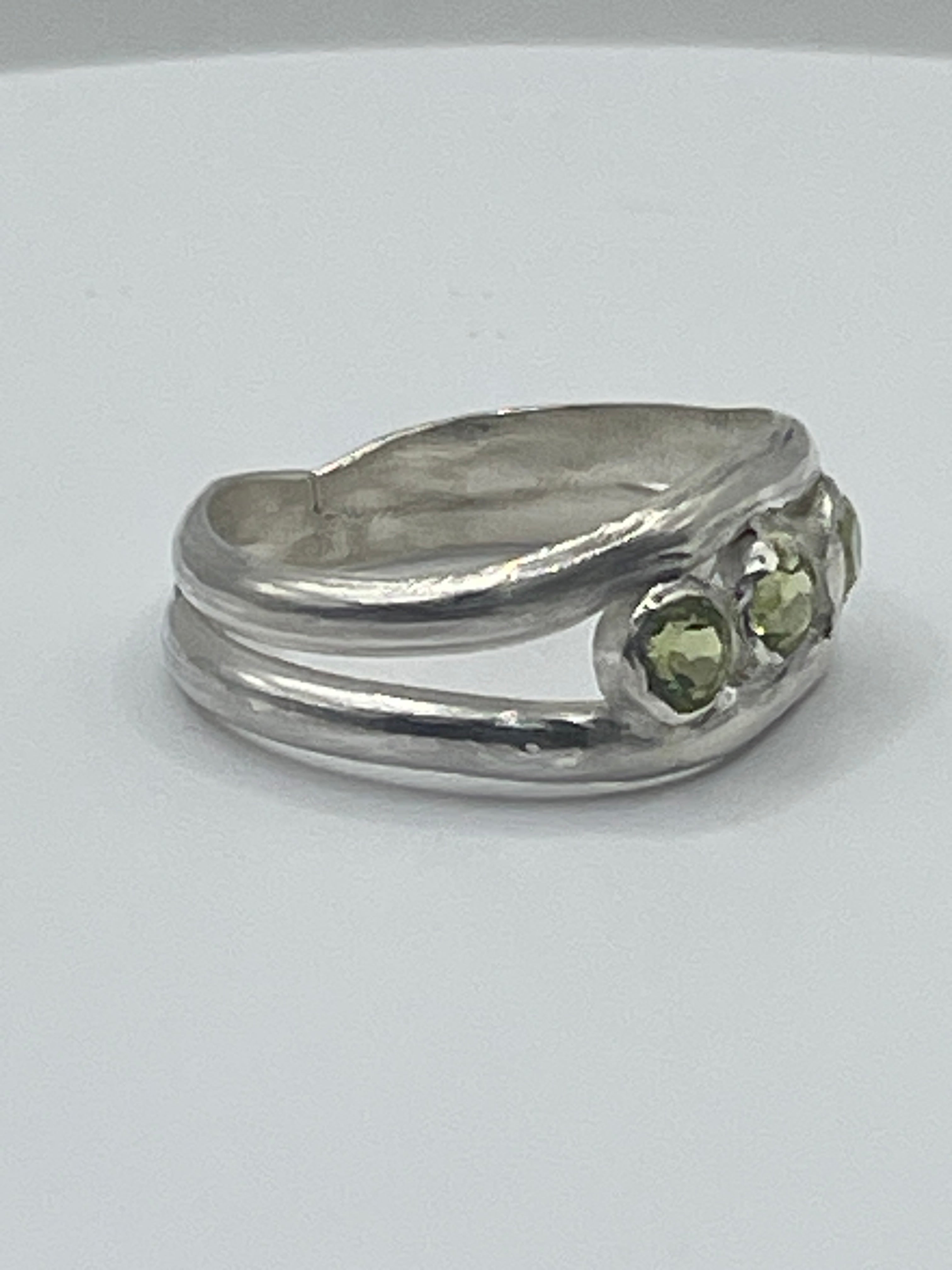 Sterling silver Peridot ring
