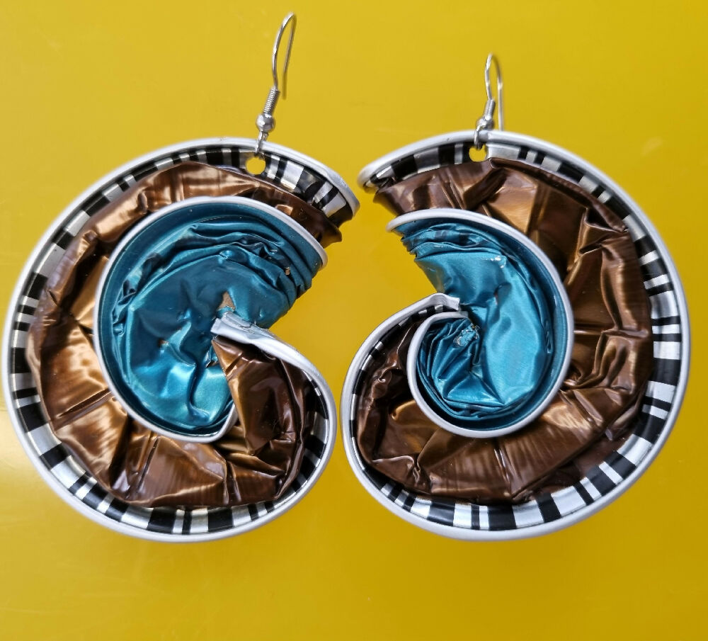 frogfeet designs Coffee pod earrings