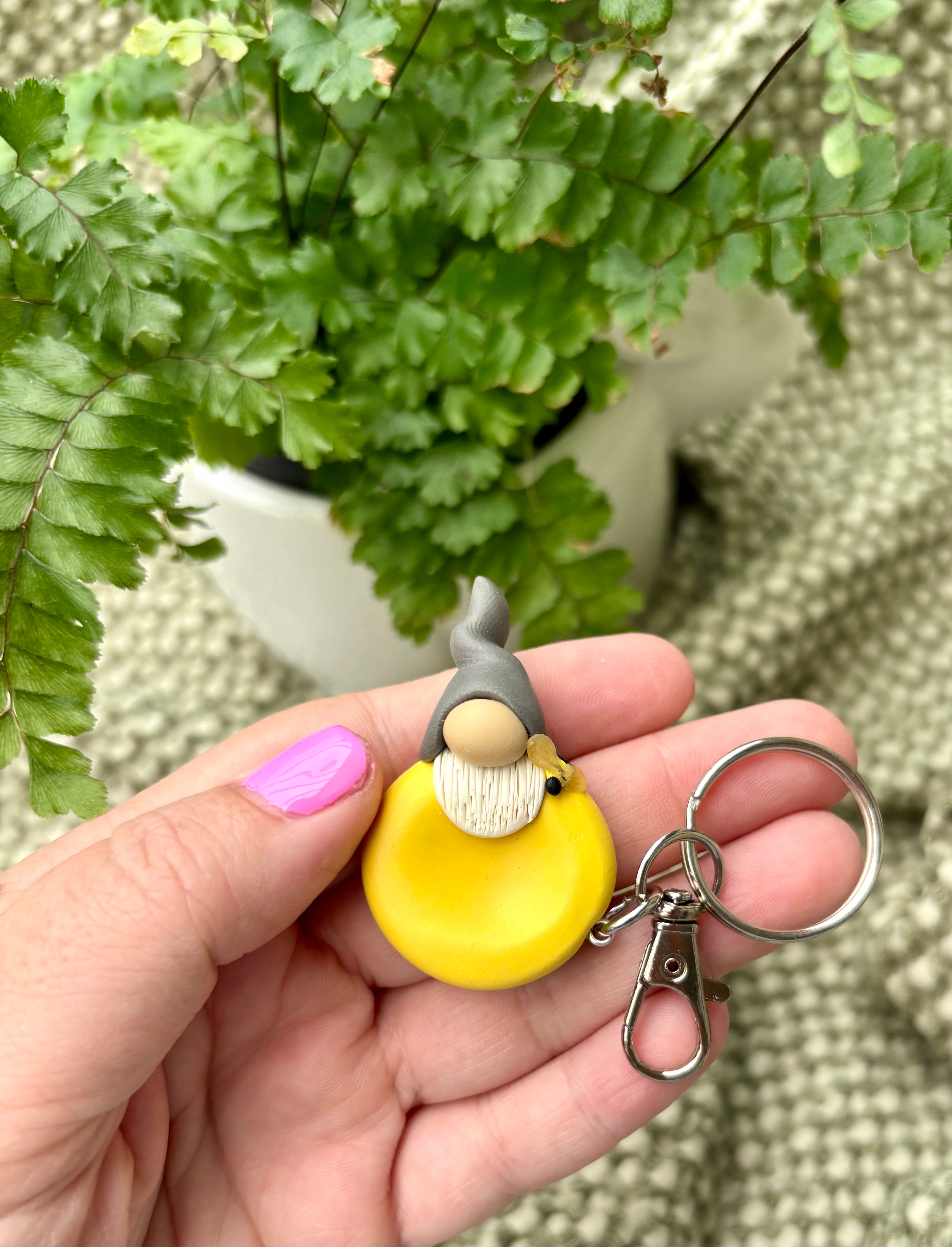 Gnome Stone - Yellow Bumble Bee