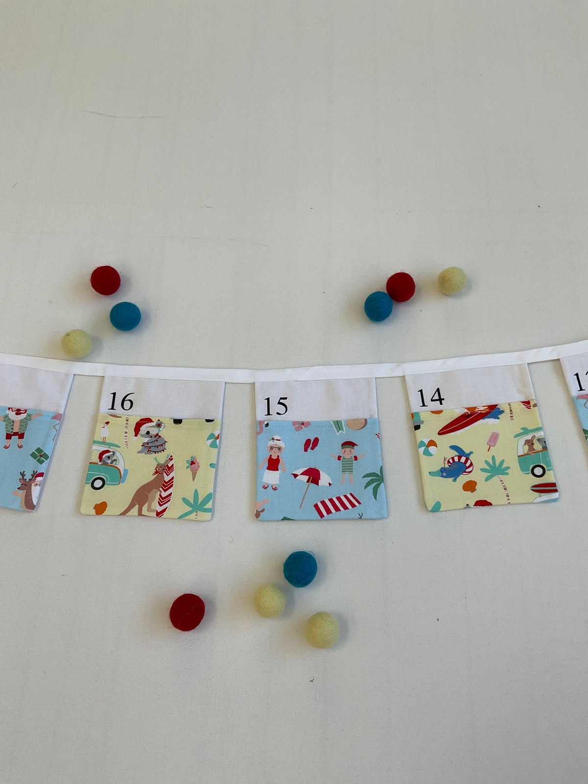 Advent Calendar Bunting - Santa at the Beach