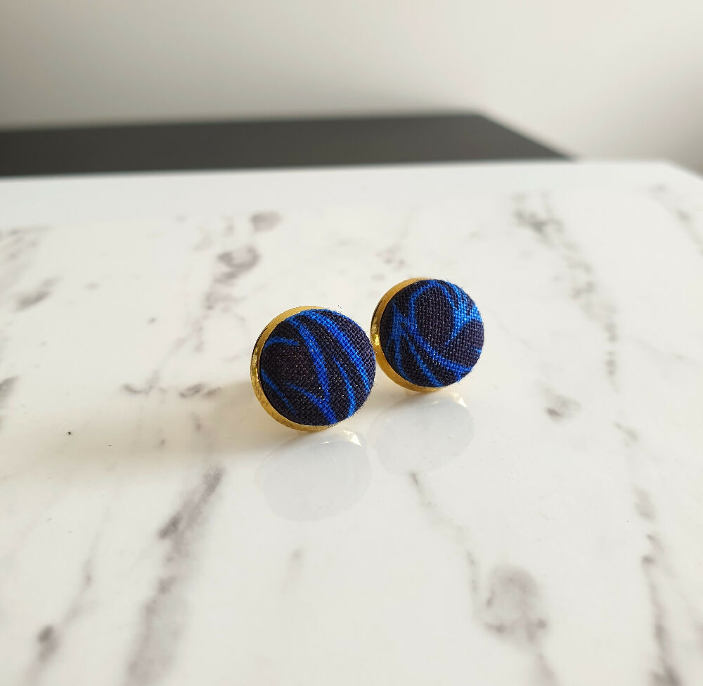 1.4cm Round Black & Blue Plants cotton fabric Cabochon stud earrings