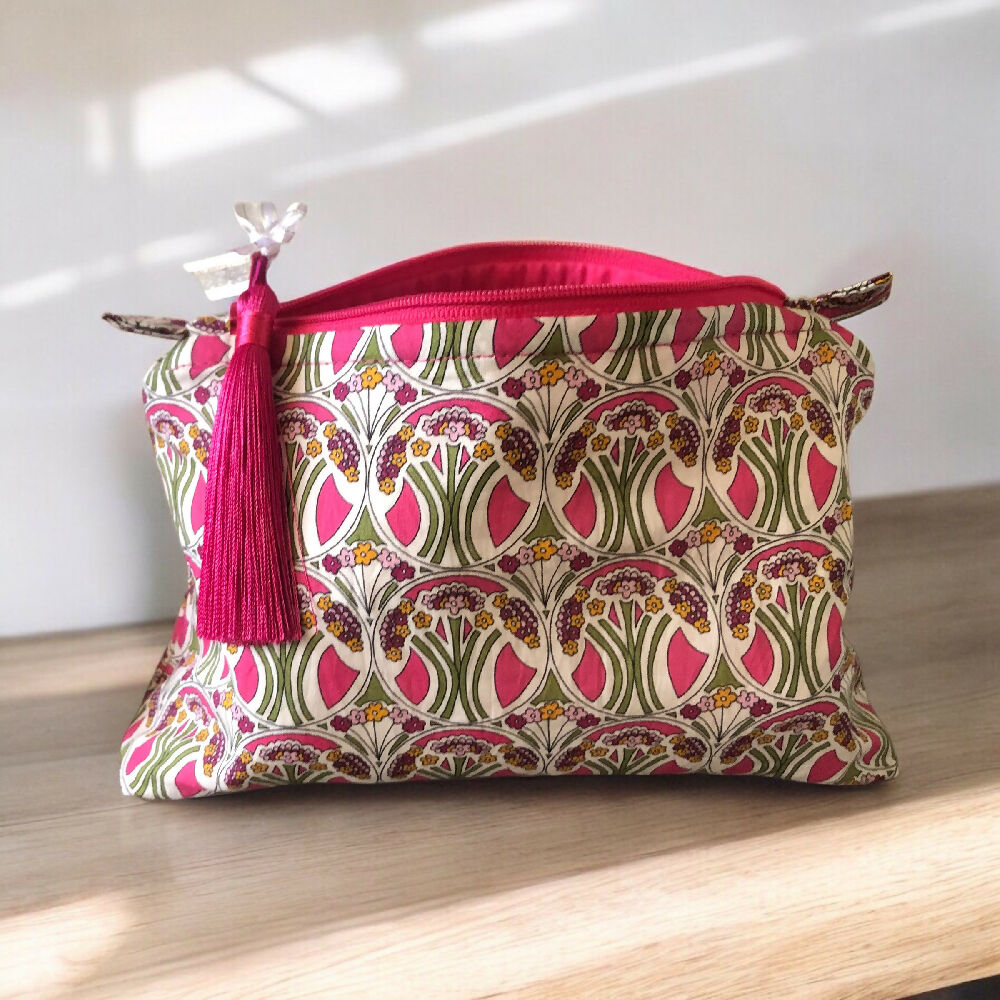 Liberty Art Deco zipper bag