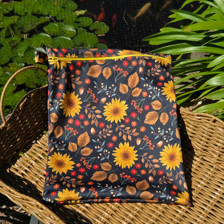 LARGE Wet Bag in Floral Fabric 24cm x 30cm