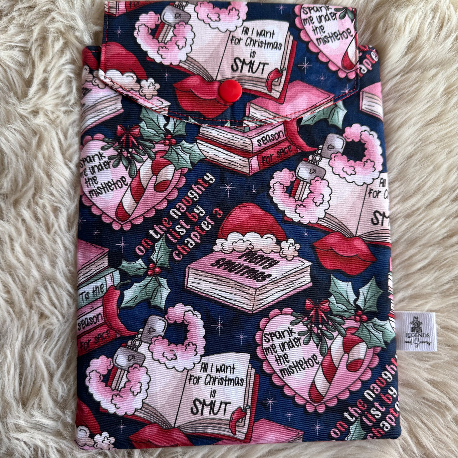 Smutmas eReader/Book Sleeves