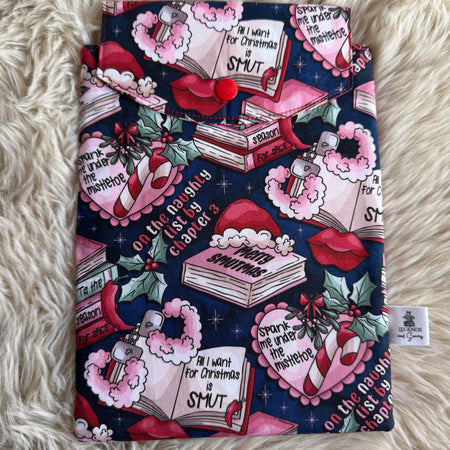 Smutmas eReader/Book Sleeves