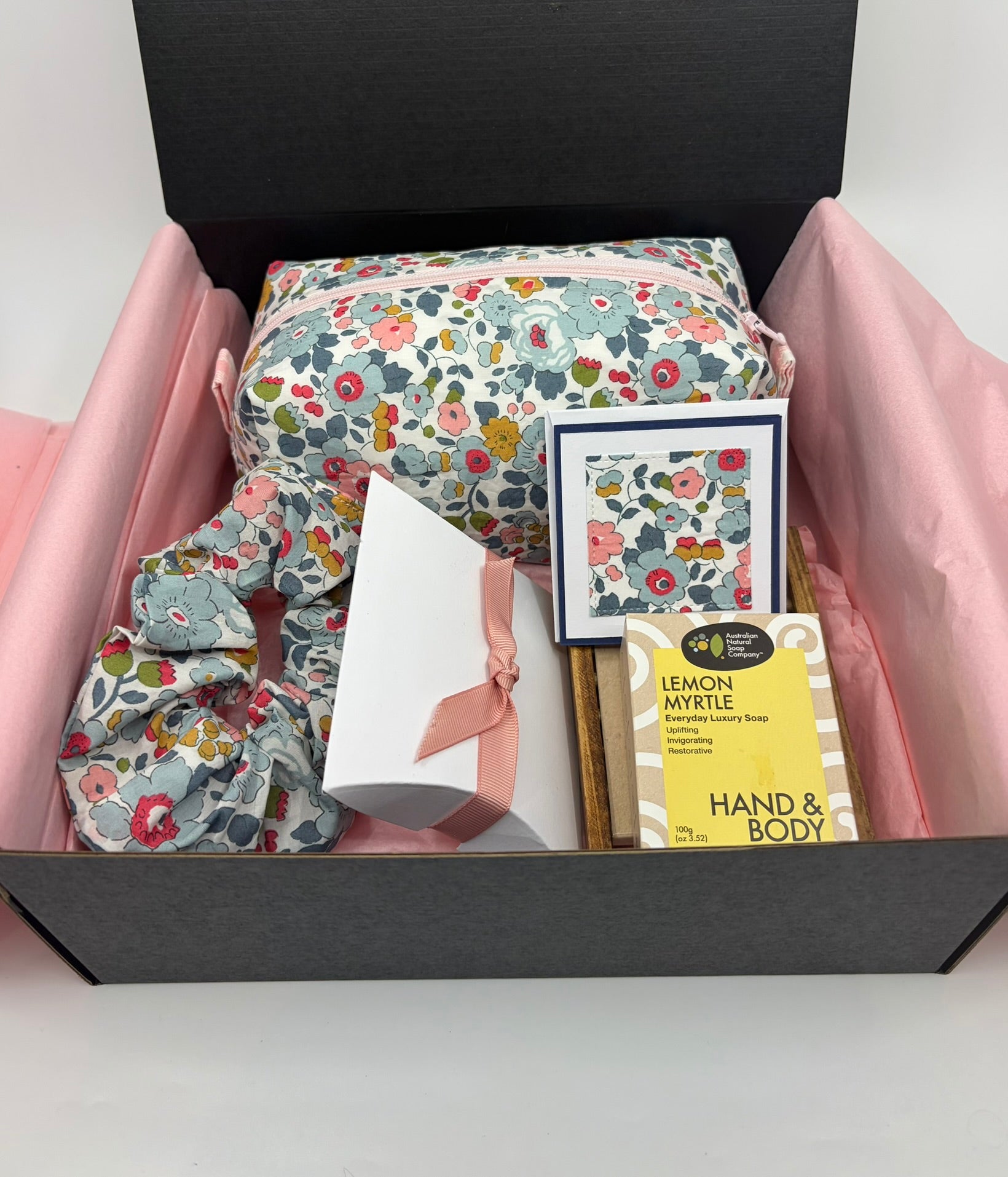 (Copy) Liberty Fabric Luxury Handmade gift box including a zipper pouch, ear rings and scrunchie