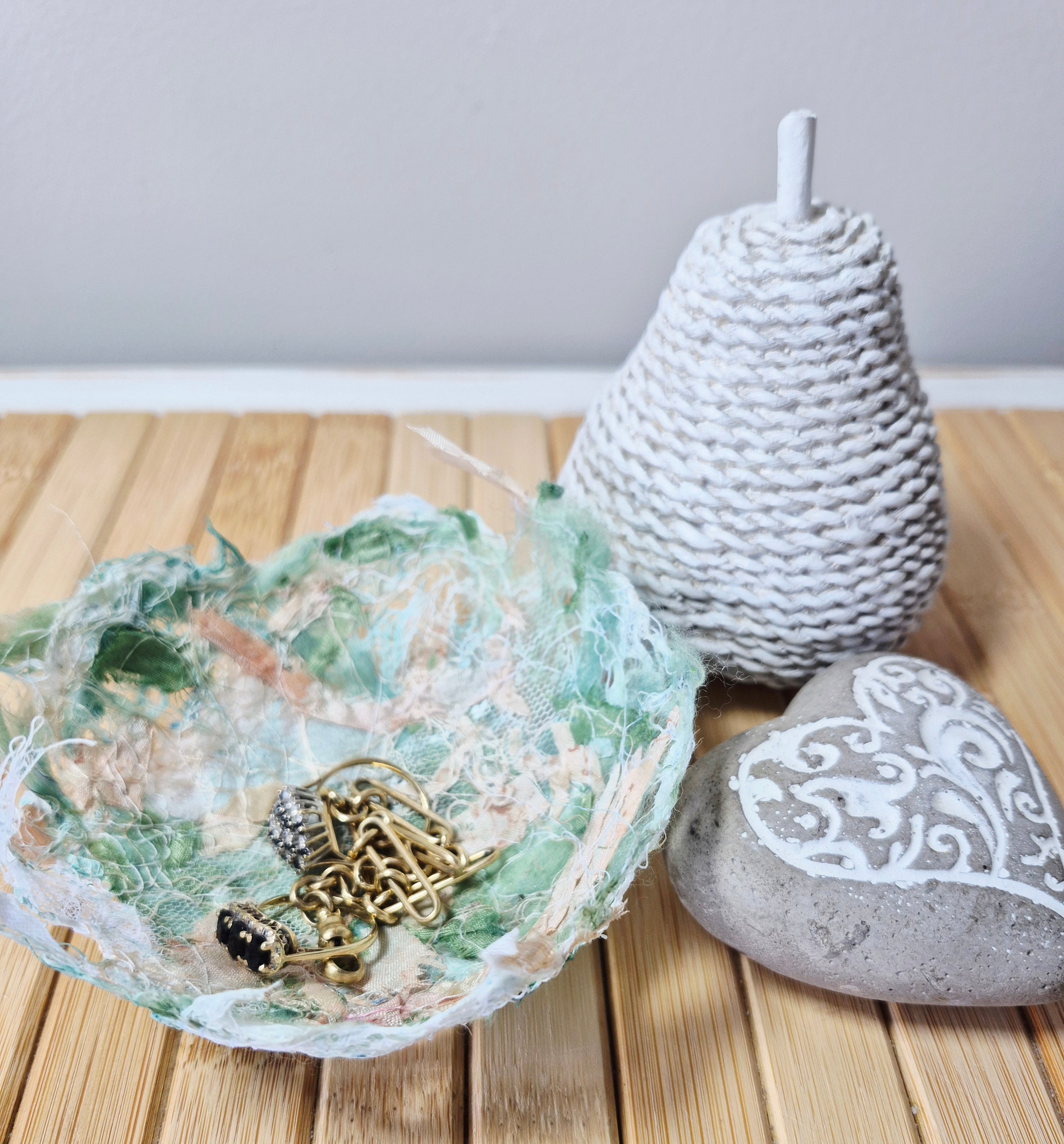 Beautiful Green and Sand Colour bowl