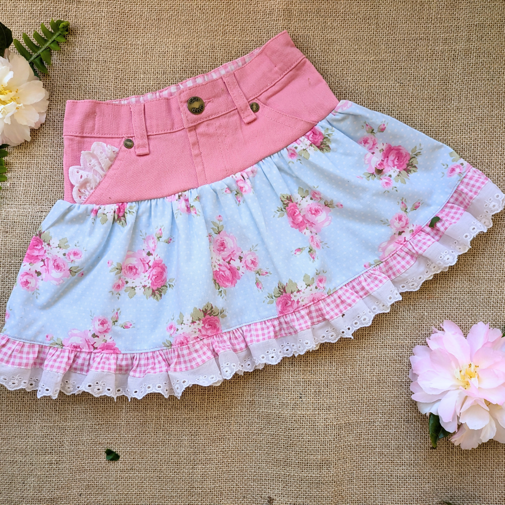 girls-upcycled-denim-skirt-size-3-4-pink-posies-gingham-lace-australian-handmade-sewing-artist-the-denim-patch (4)