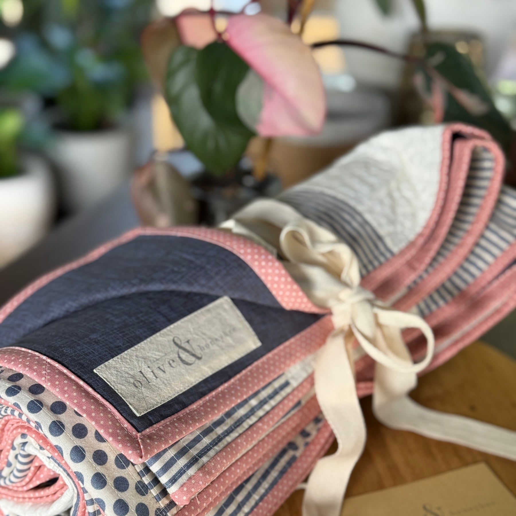 Coastal Harbour Lights Quilt: Blue & Cream Polka Dot Stripes