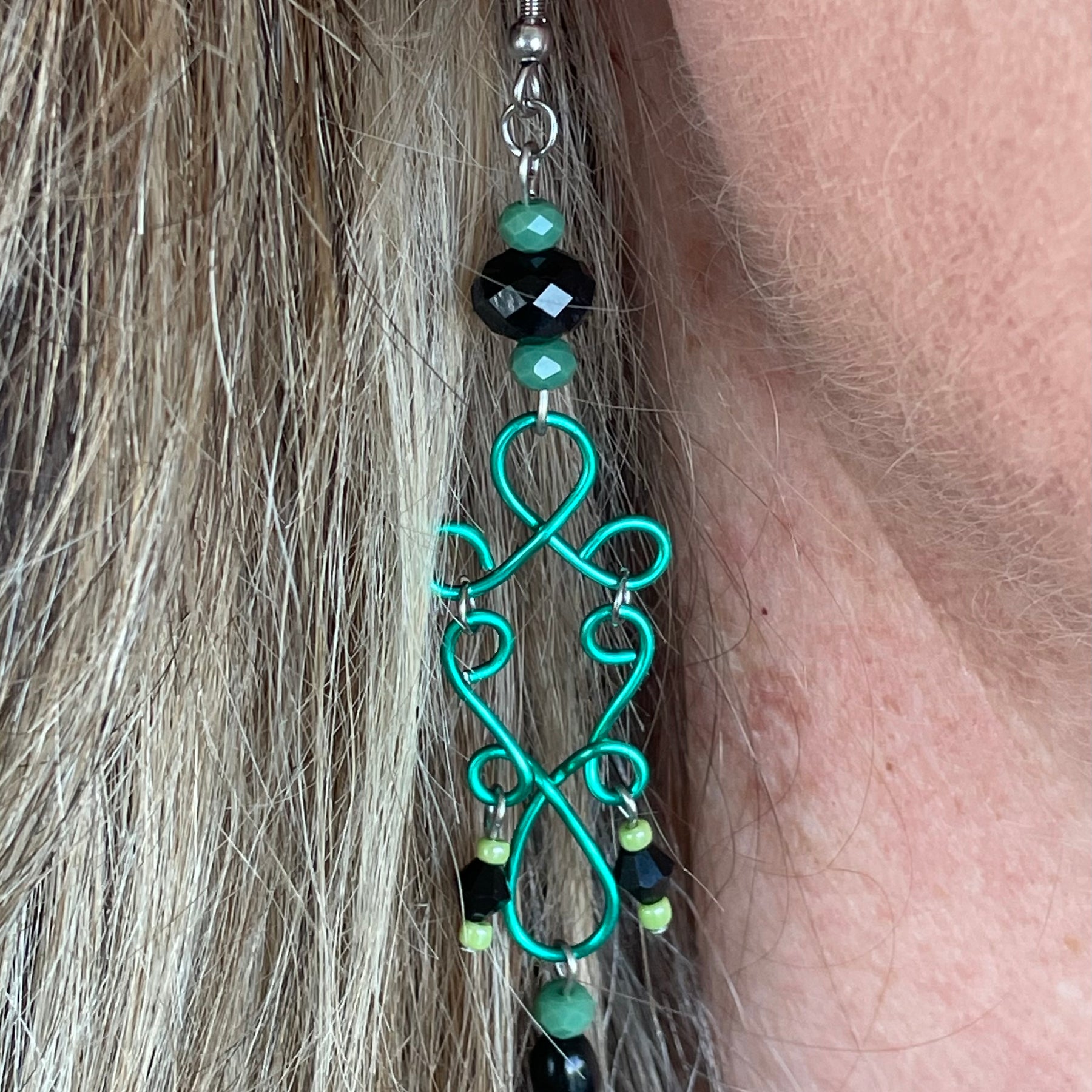 B’s Green and Black Dangling Wired Earrings with Agate and Crystals