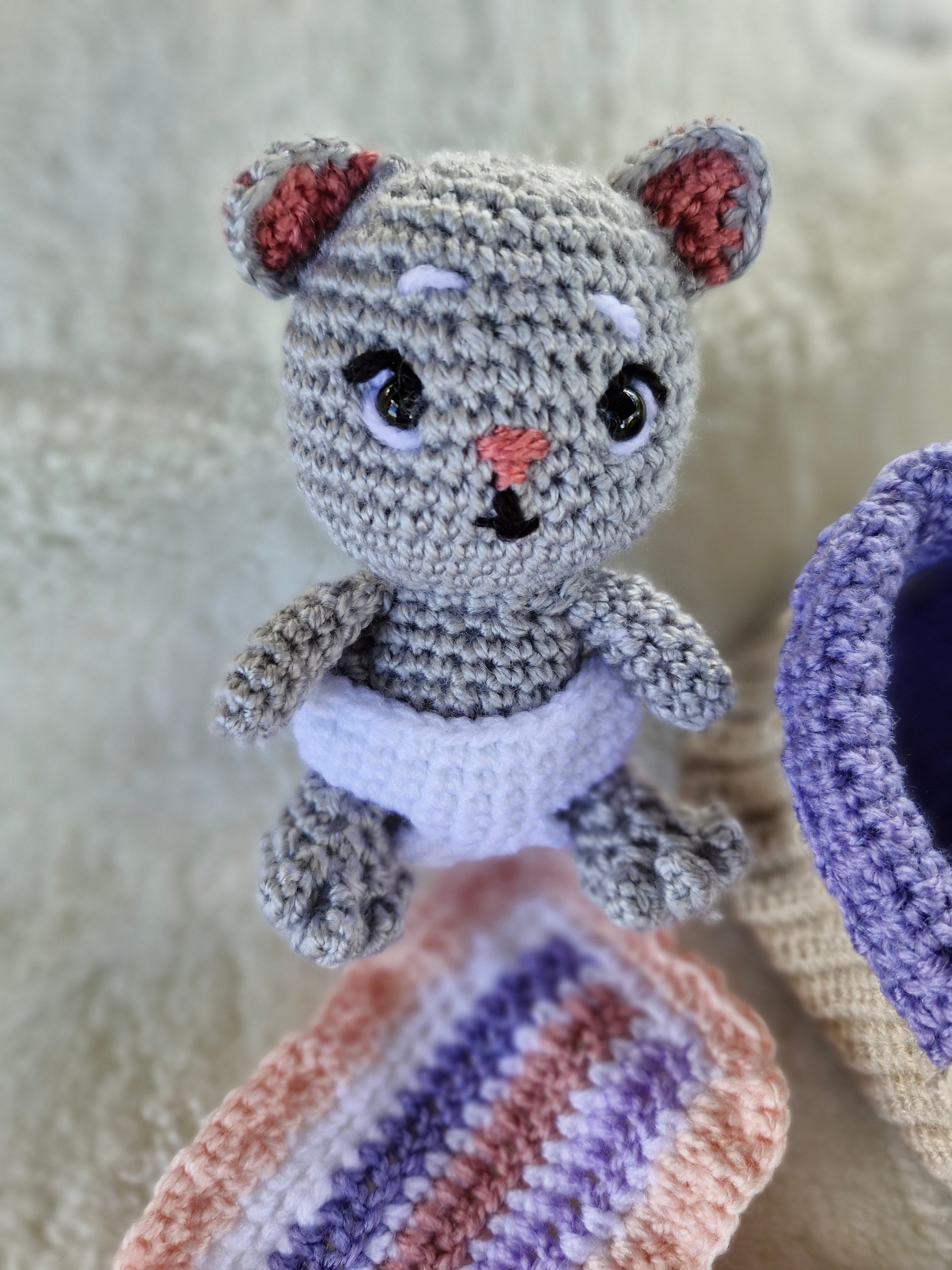 Cuteness Overload: Handmade Crochet Baby Kitten Set