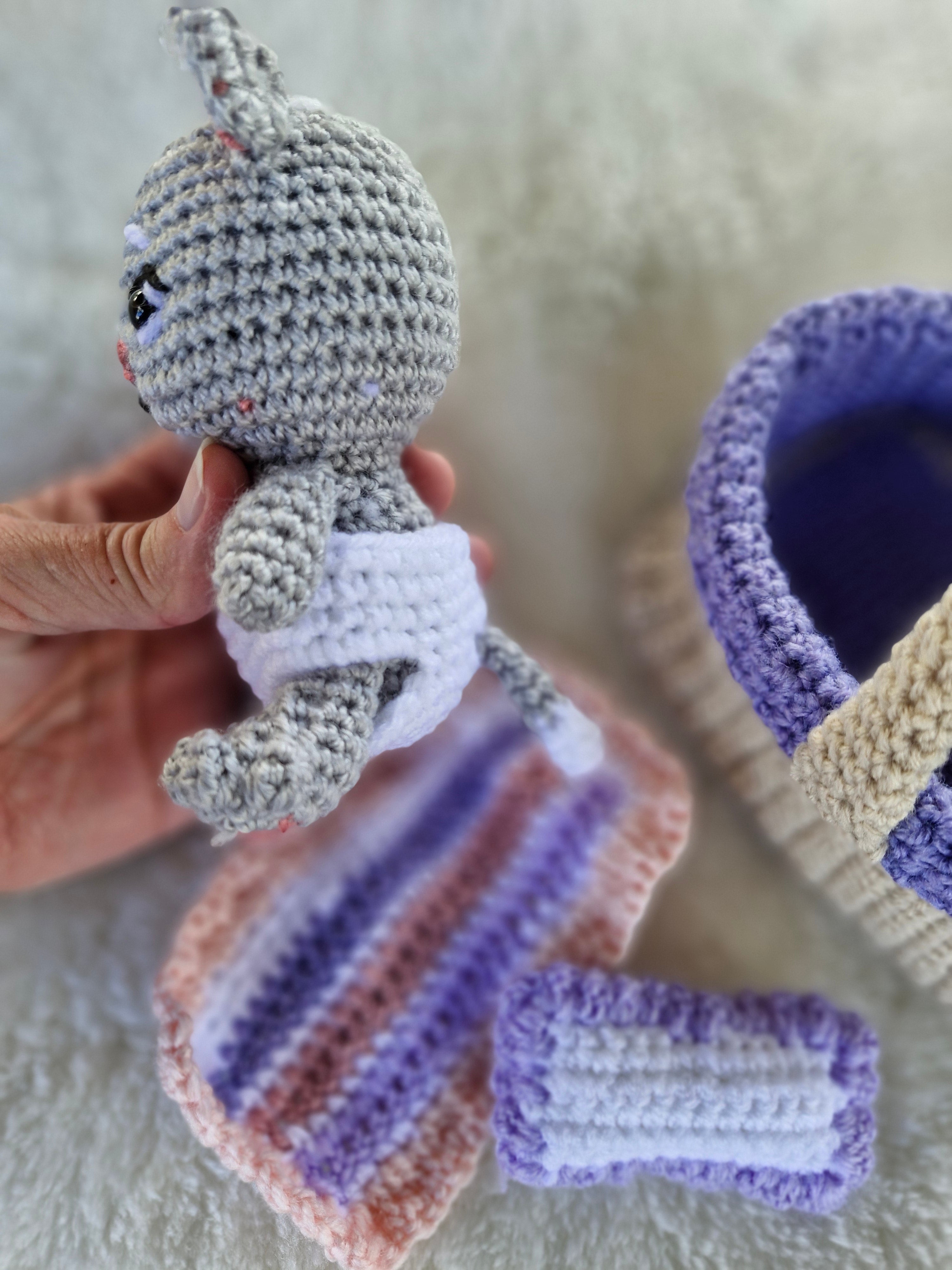 Cuteness Overload: Handmade Crochet Baby Kitten Set