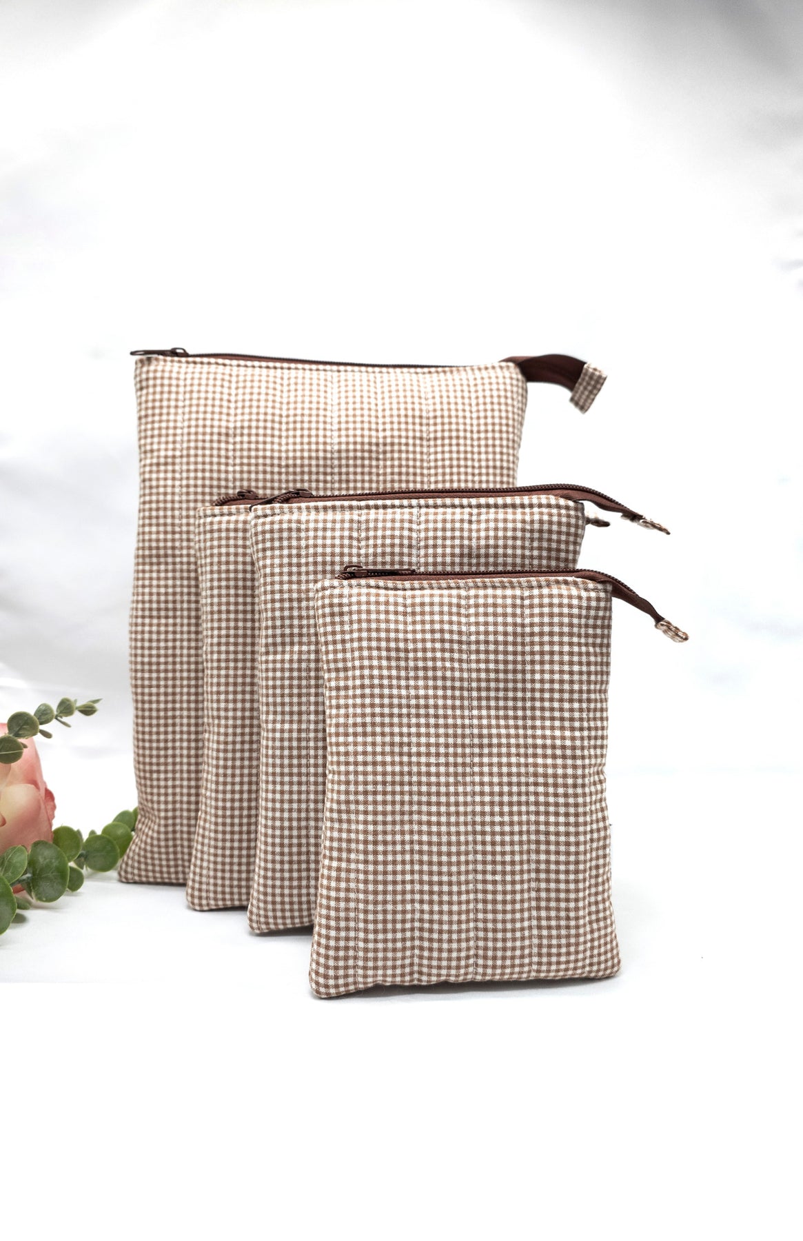 Padded Kindle Sleeve, Quilted E-reader case, Caramel Gingham