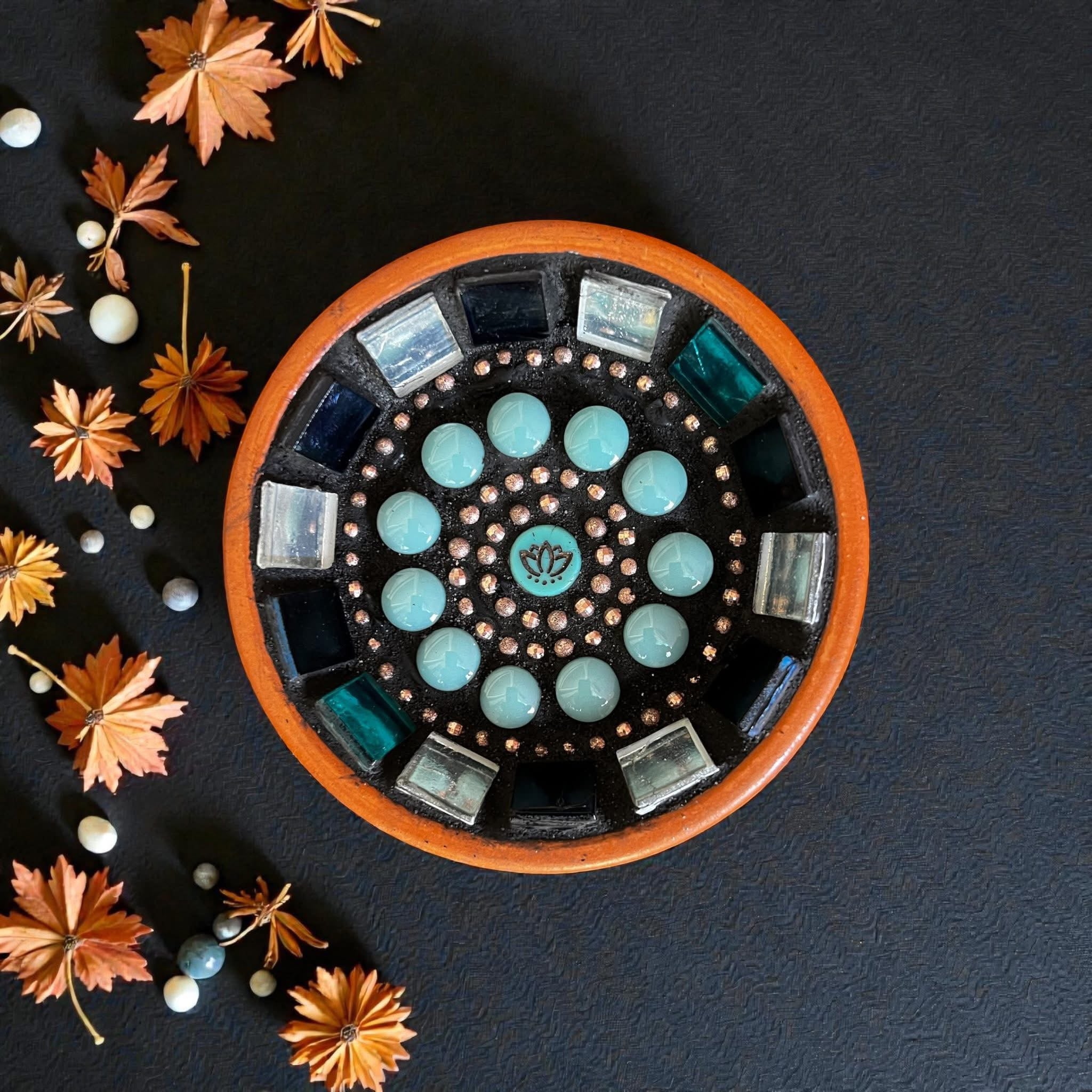 Mosaic DIY Kit. Bee/Butterfly Bath.