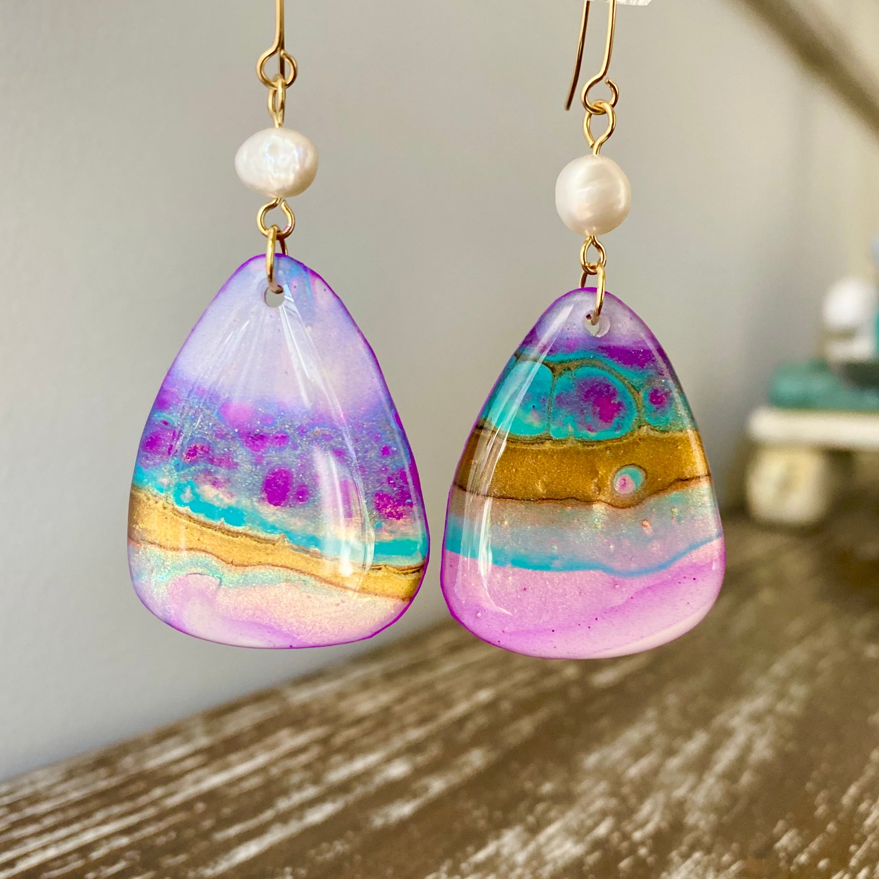 Freshwater Pearl Collection Dangle Earrings