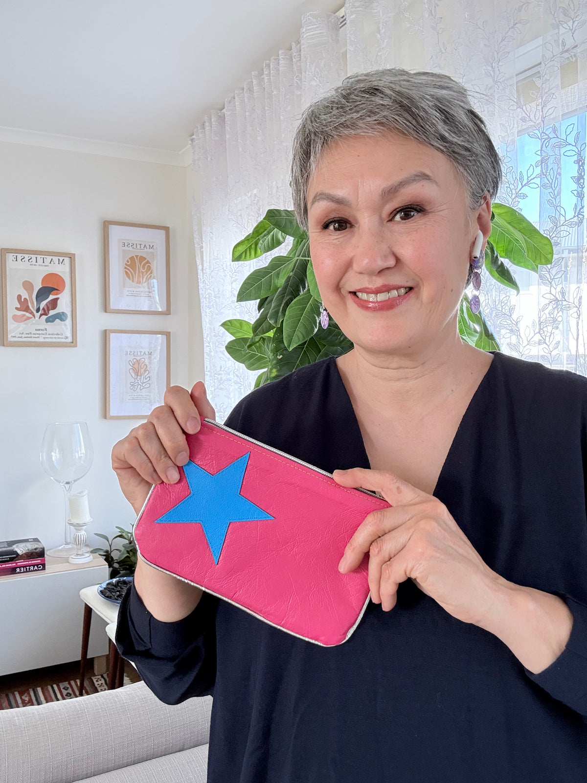 Leather pouch ‘Blue star’