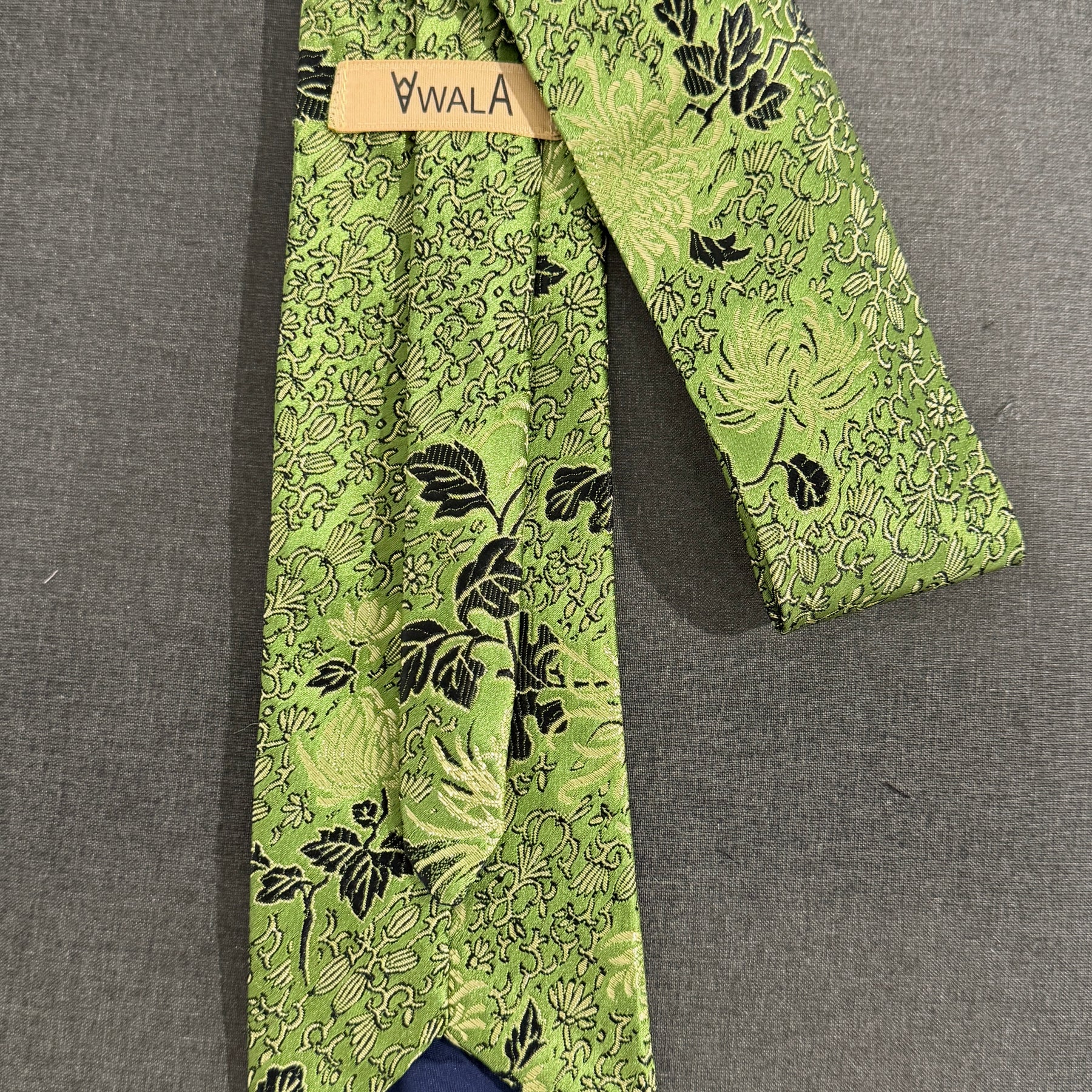 Neck Tie - Green Brocade