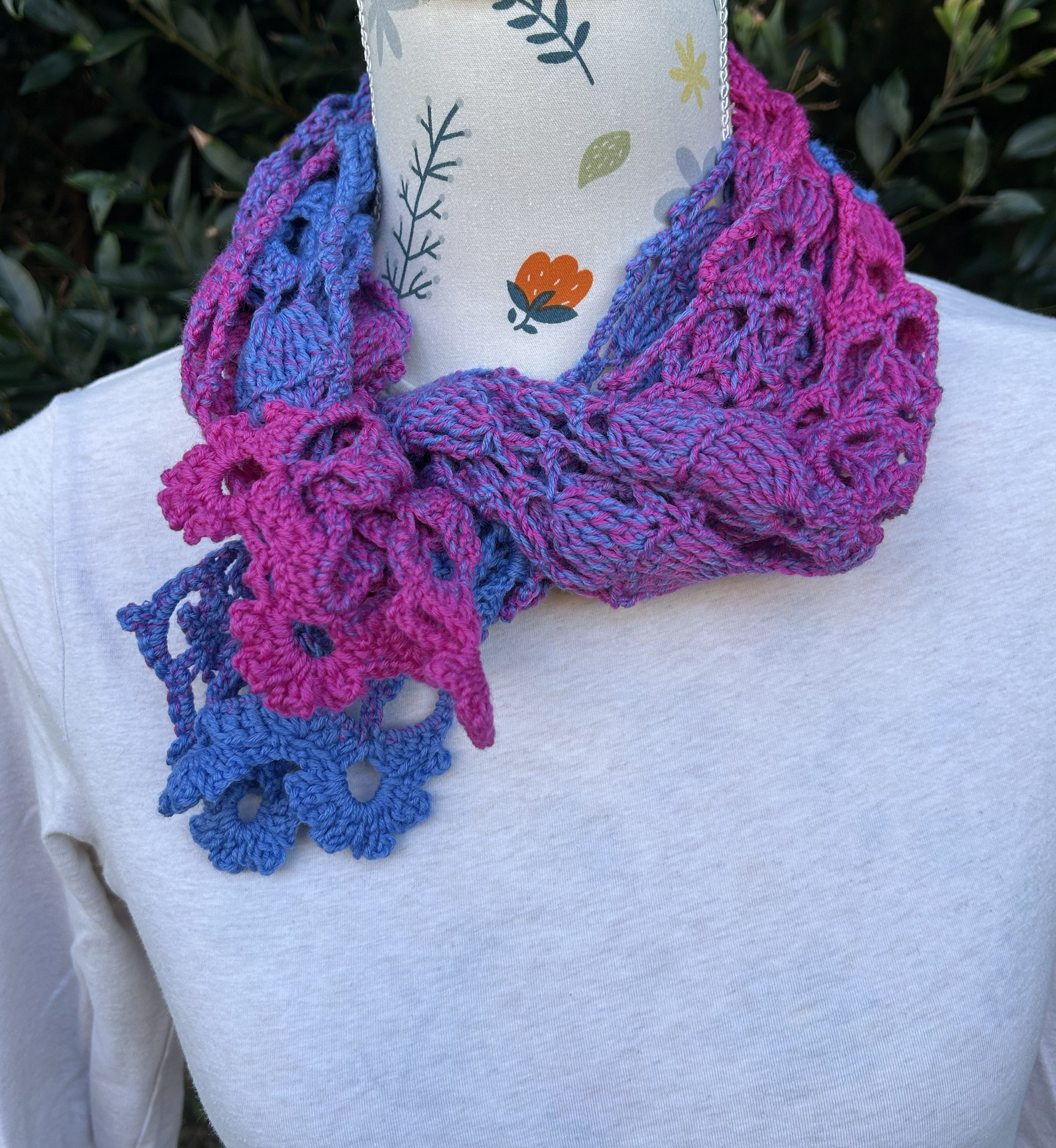 'Sunset' Crochet Lace Skinny Scarf